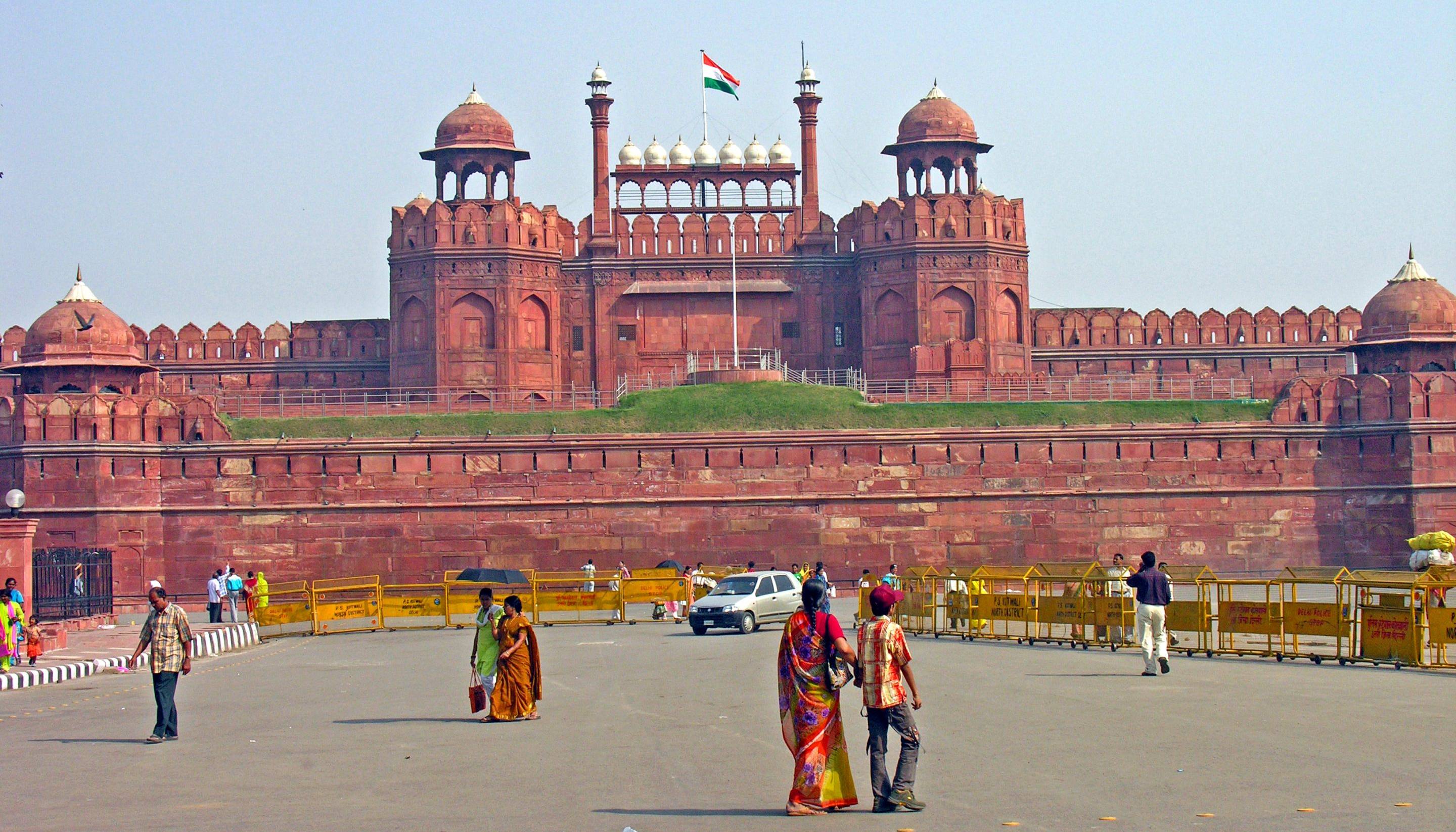 Arrivo a Delhi e visita del Forte Rosso