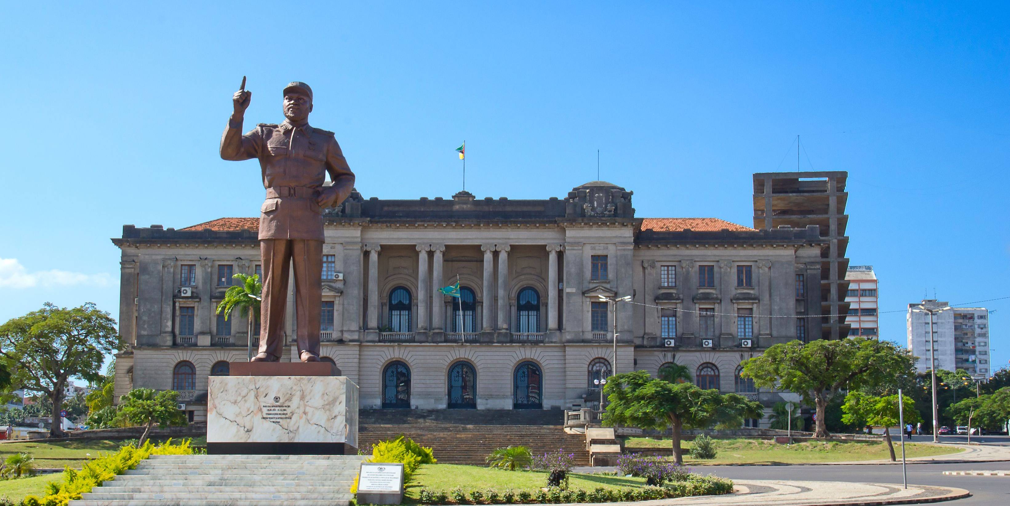 Herzlich willkommen in der Hauptstadt Maputo!