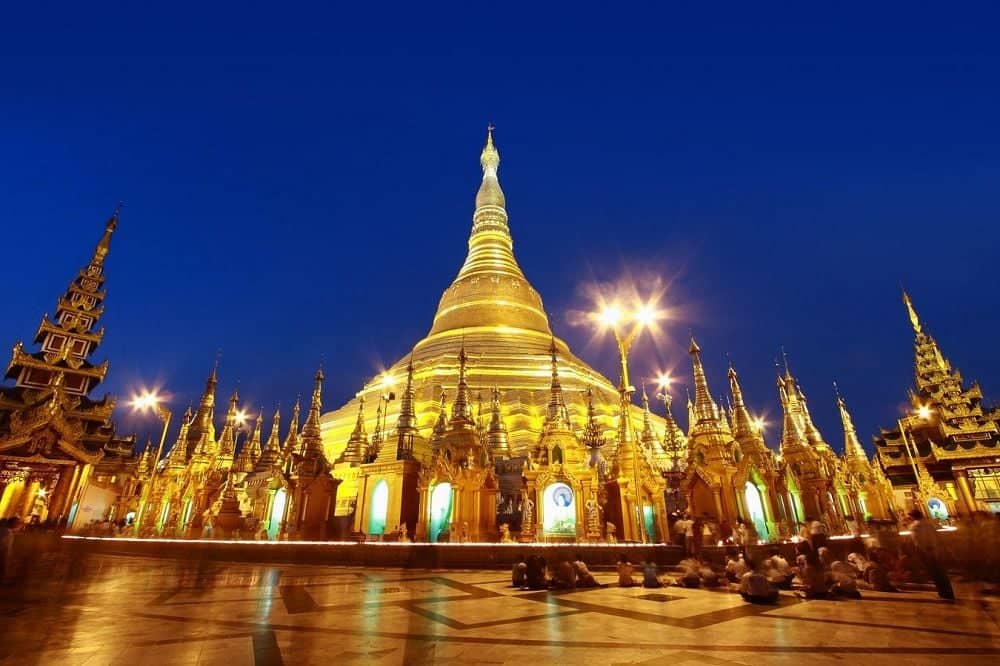 Arrivée et visite de Yangon