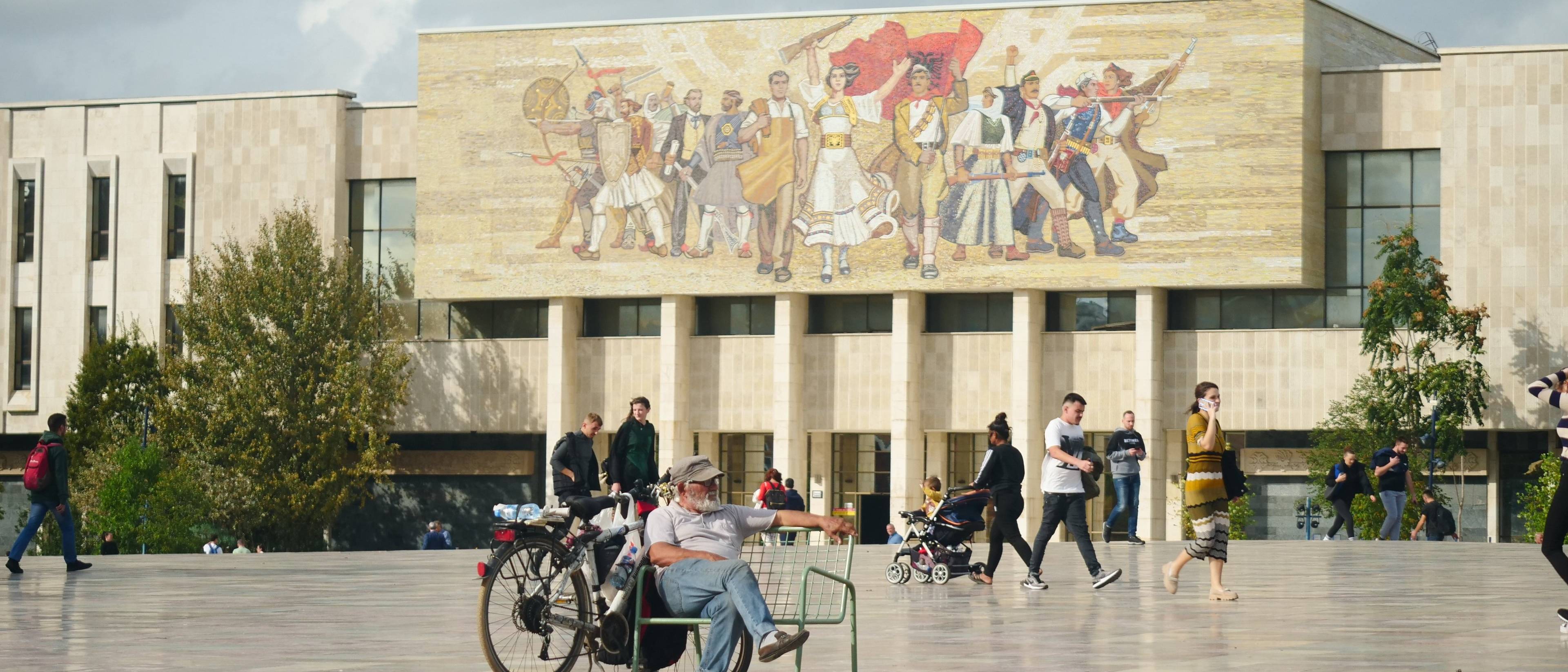 Arrivée à Tirana