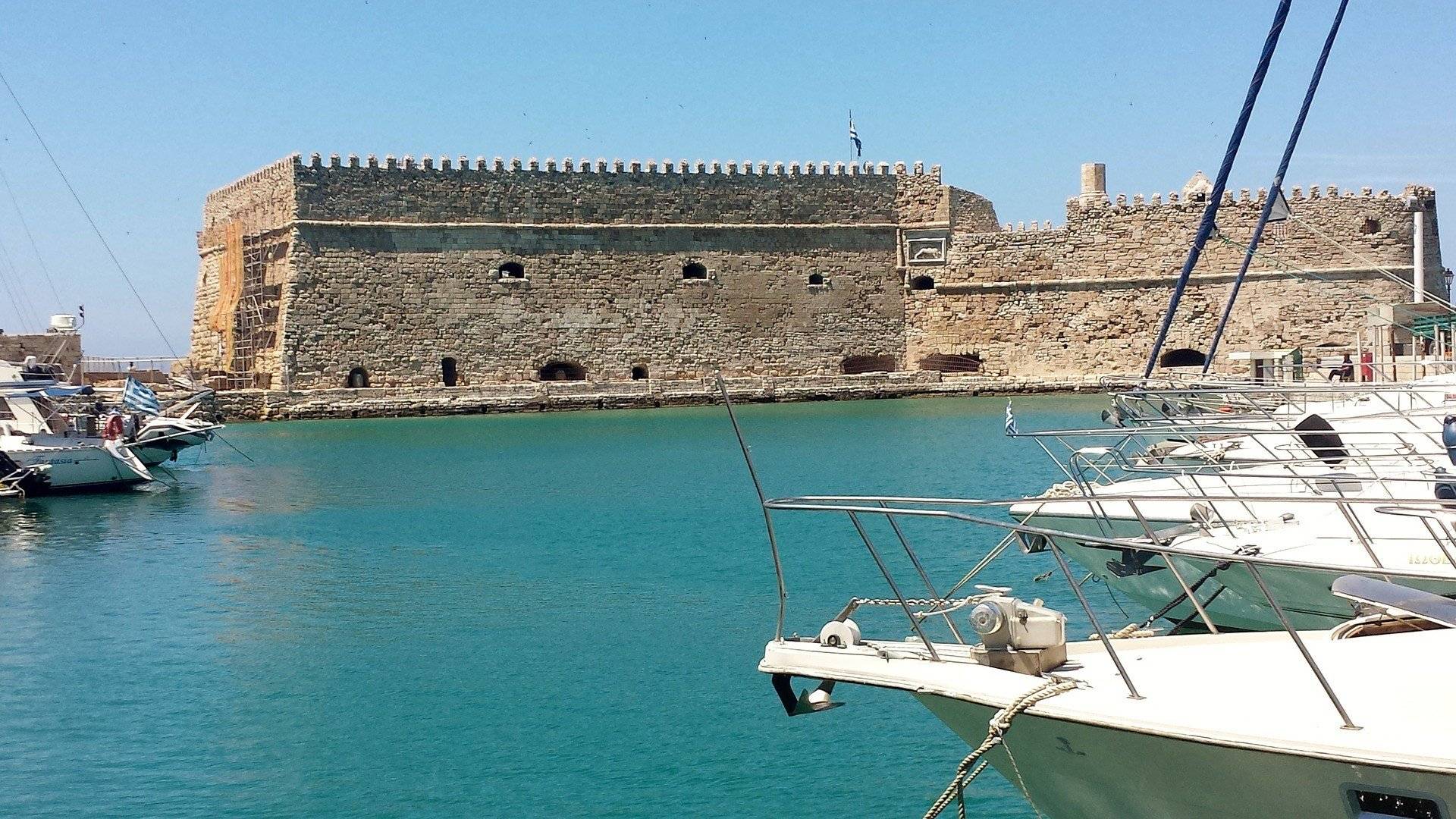 Arrivo a Heraklion, capitale storica e vivace