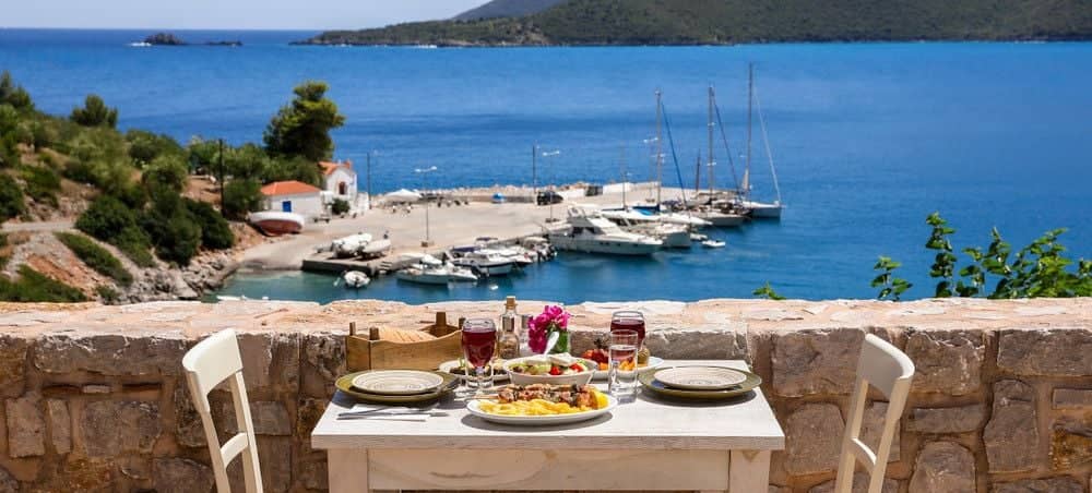 Die kulinarischen Schätze Athens und der Insel Andros 