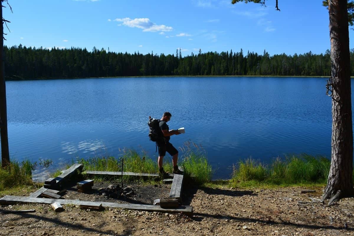 Randonnée et bivouac - La Finlande en été