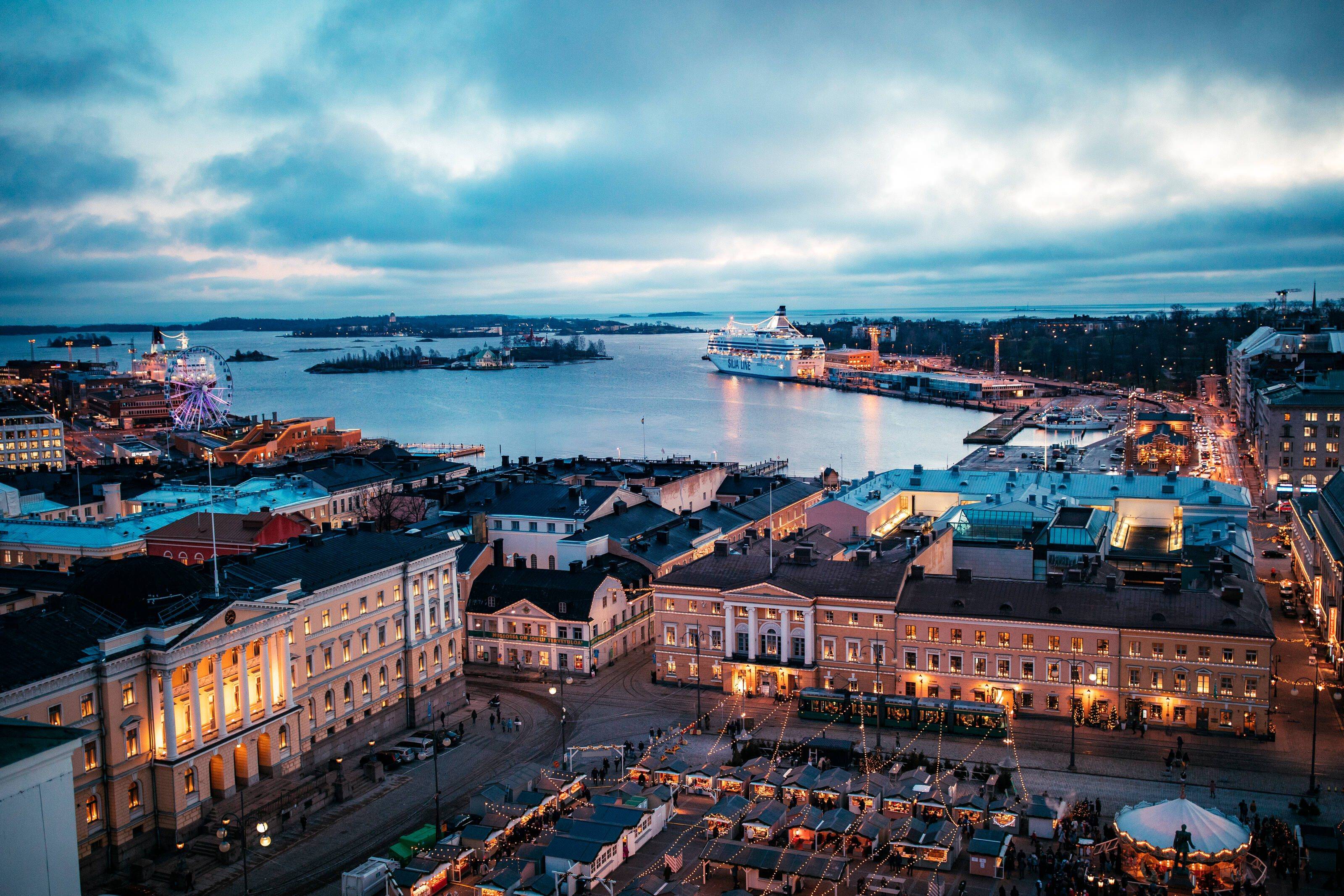 Helsinki e la regione dei laghi in libertà