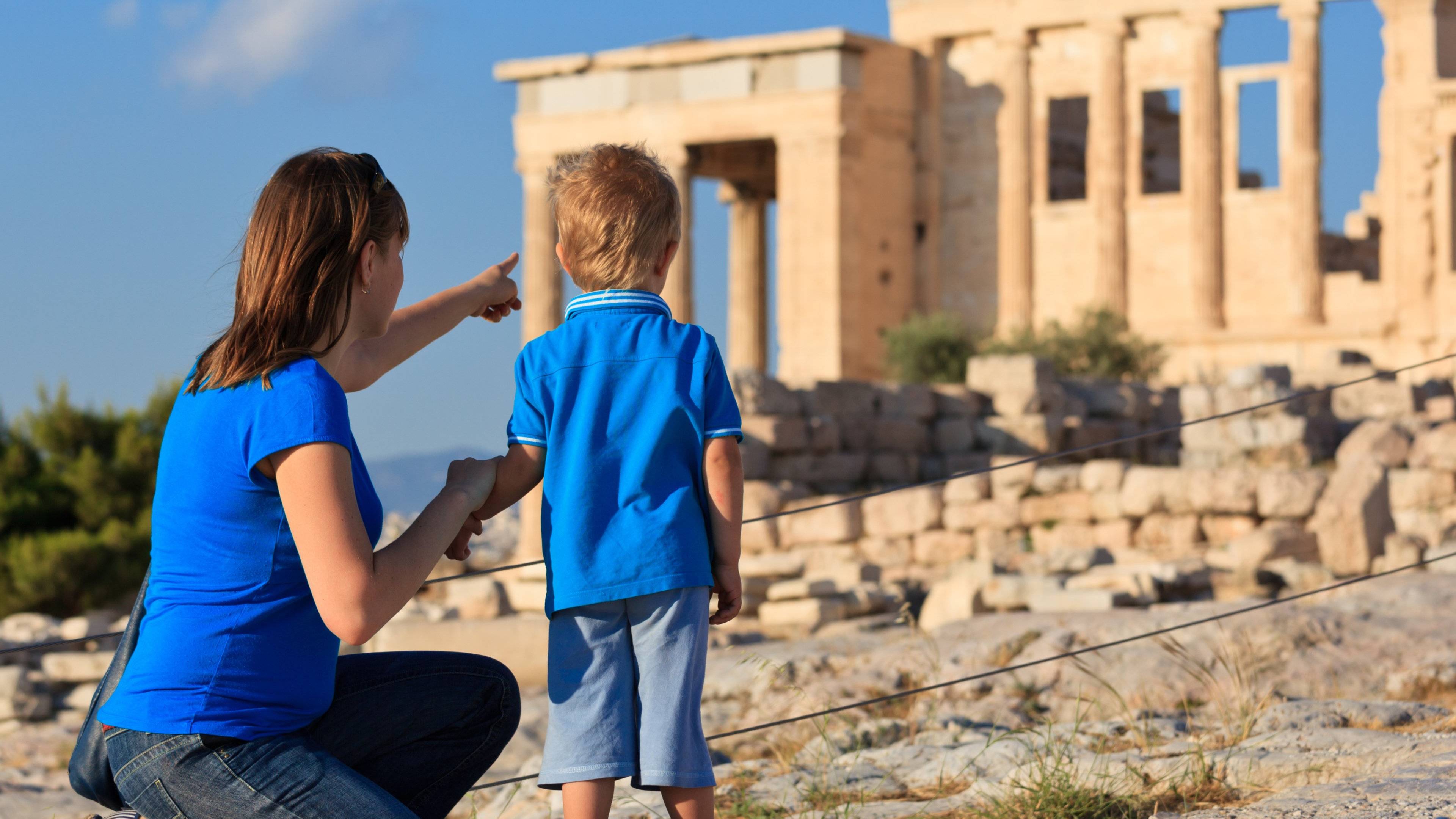 Découvrez en famille les sites classiques du Péloponnèse !