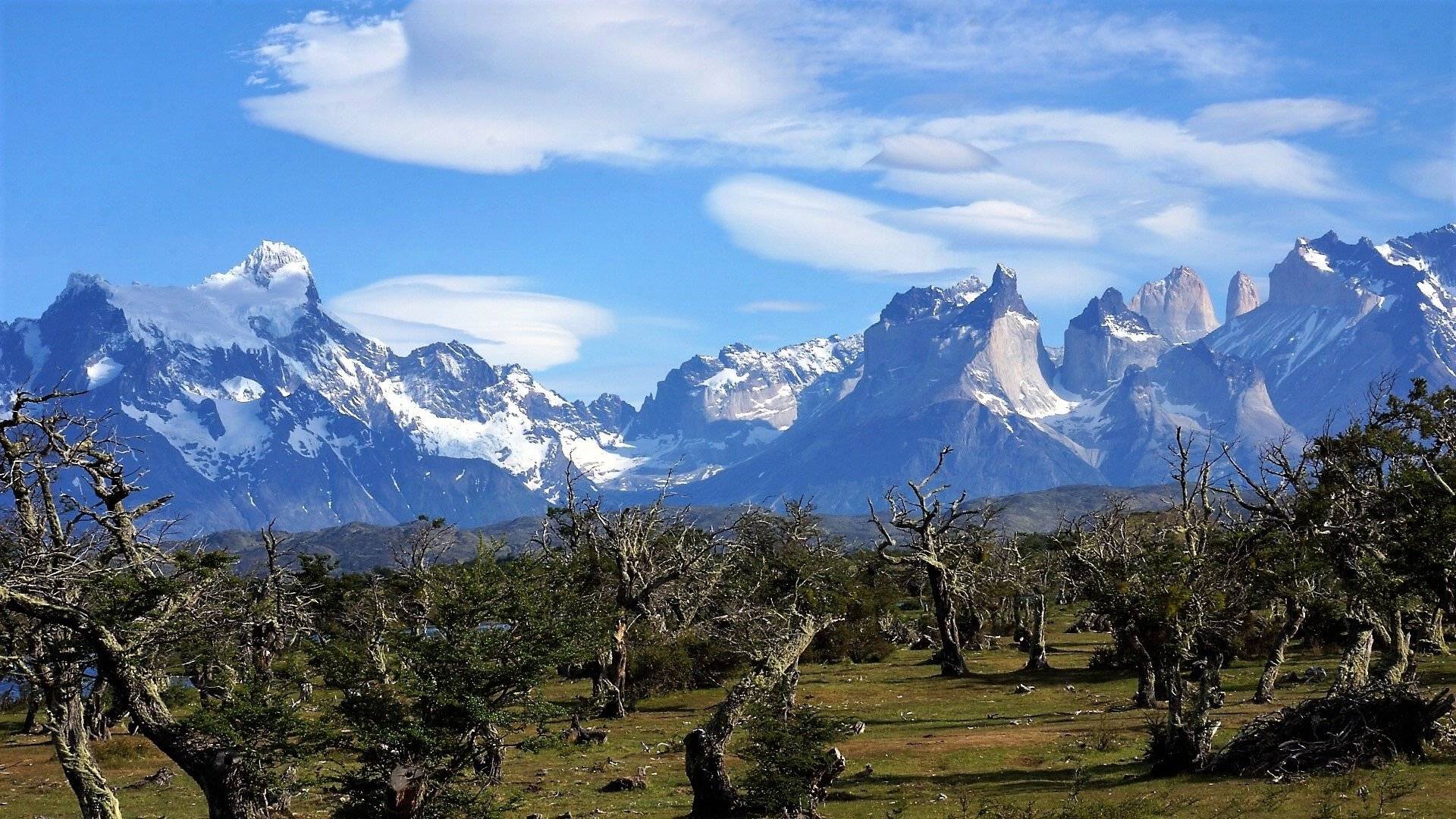 Rotta verso l'Isola di Pasqua attraversando la Patagonia e l'Atacama