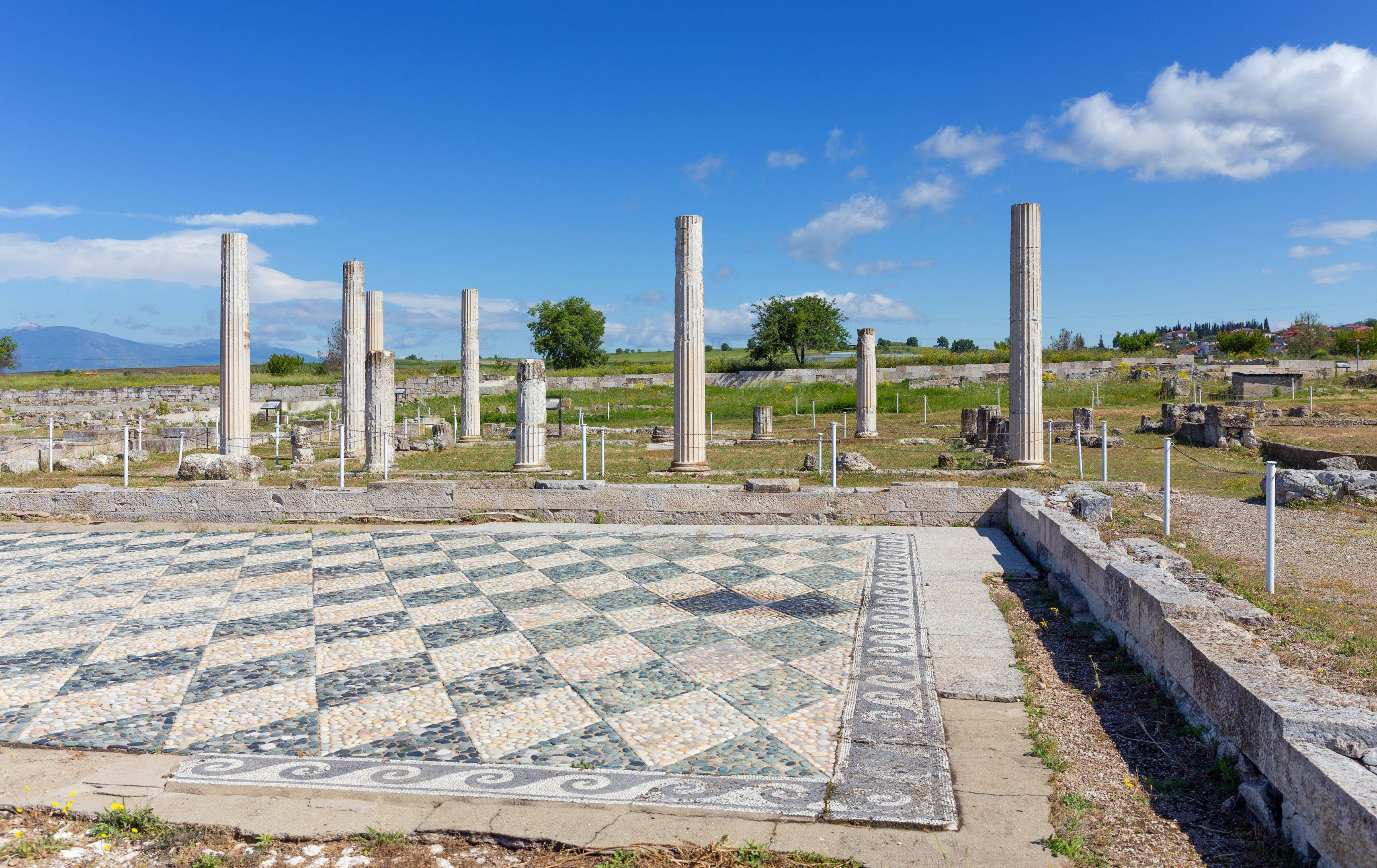 Pella et Vergina, cités macédoniennes