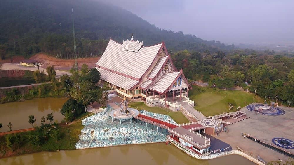 Les temples de la région de Dan Sai