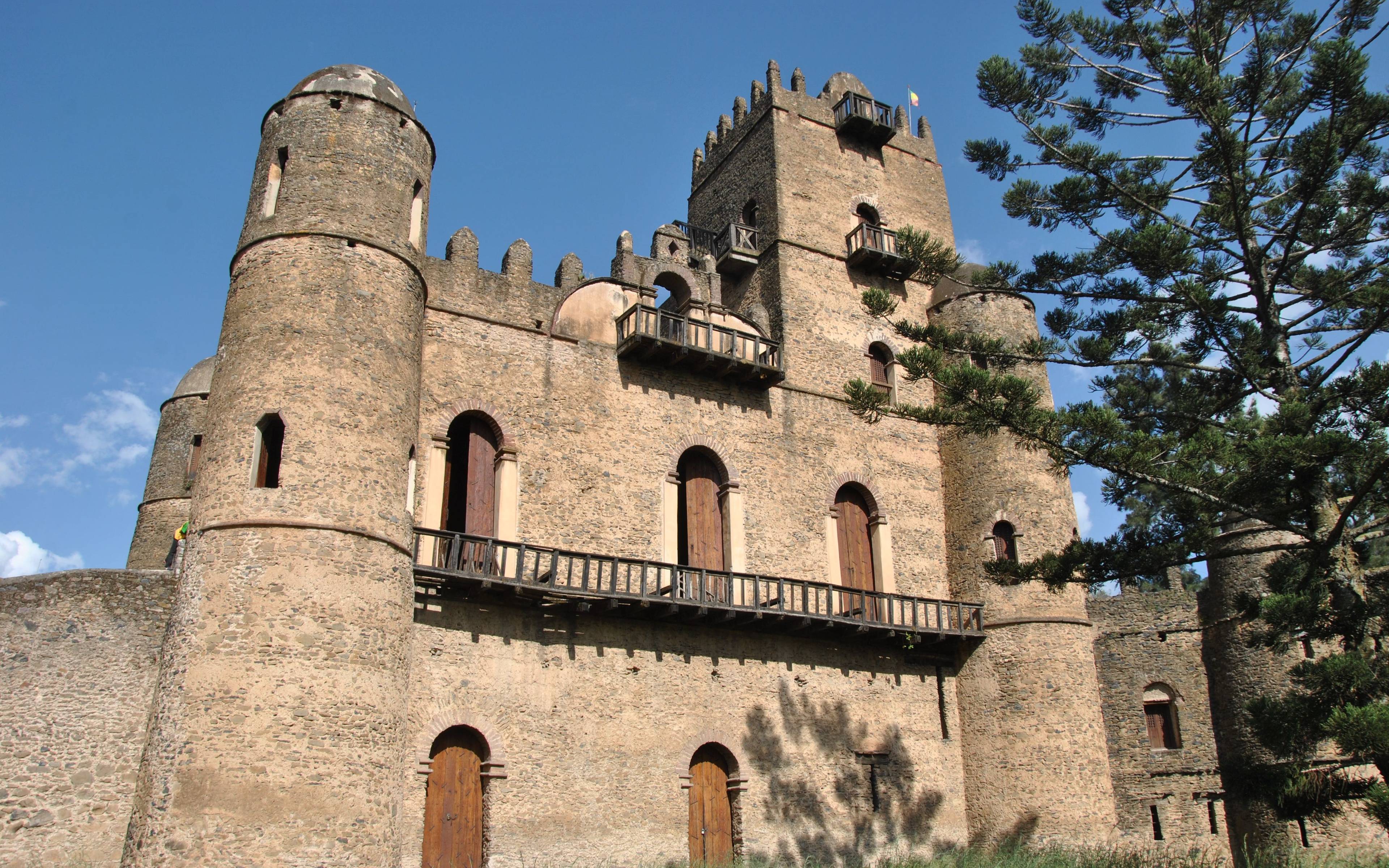 Visite de l'enceinte royale de Gondar