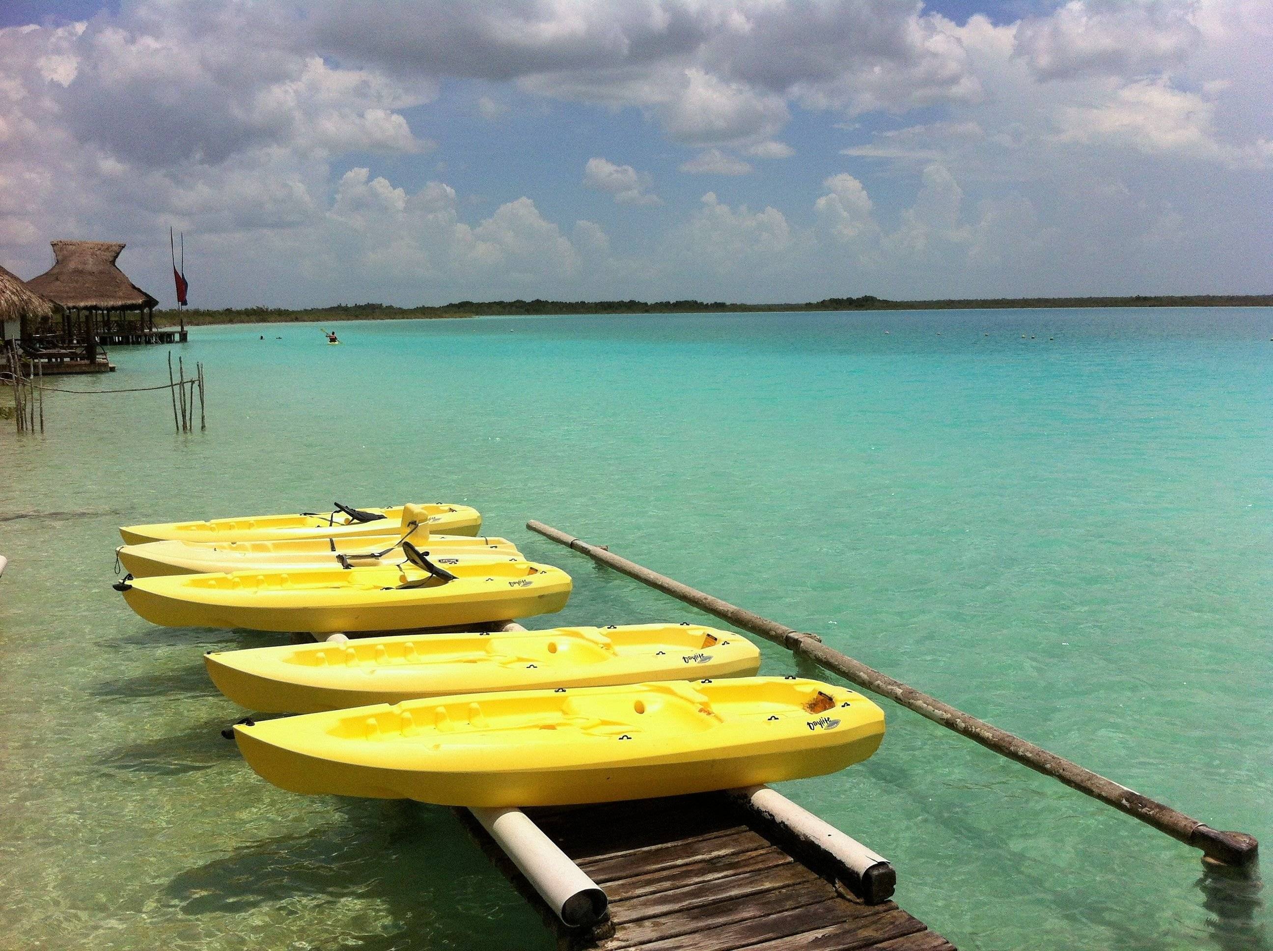 Tour en kayak pour découvrir la lagune de Bacalar