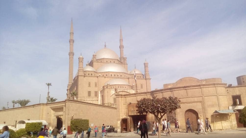 Alla scoperta del Cairo, la città dei mille minareti