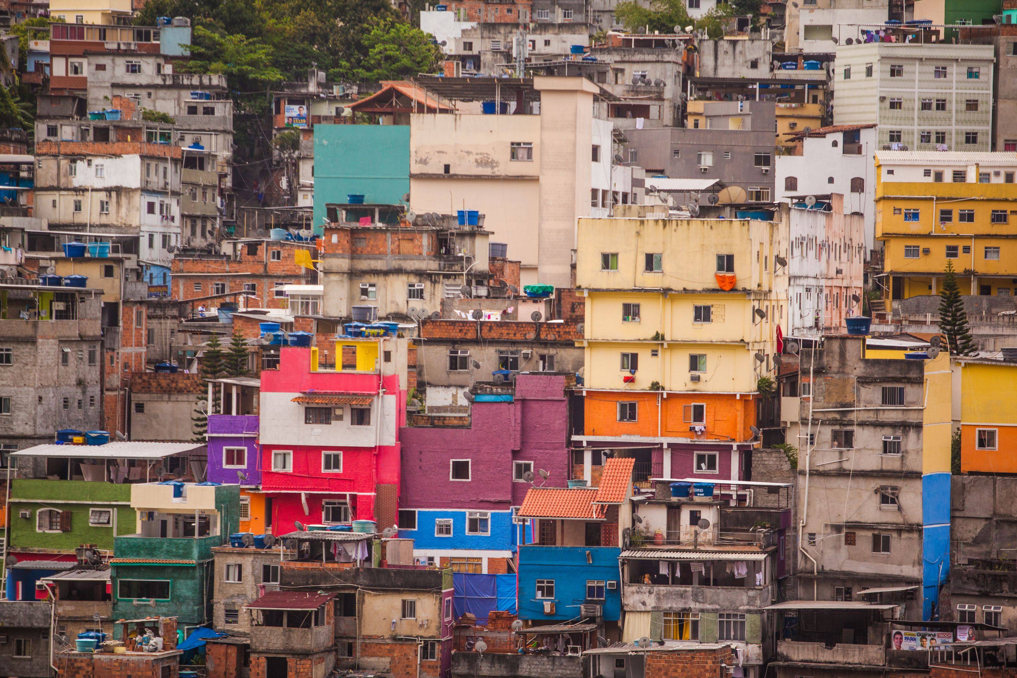 La favela Morro da Babilônia, au coeur du Brésil social