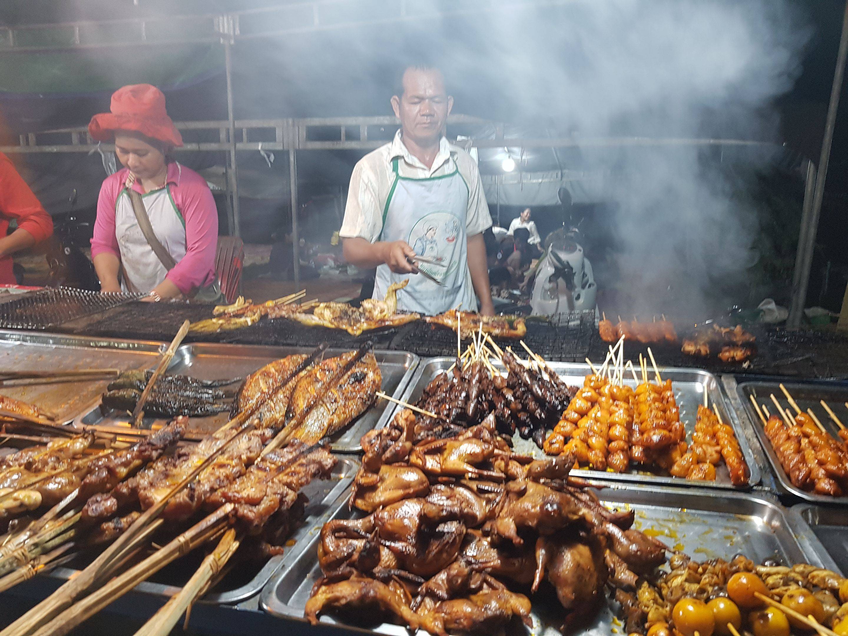 Entdecken Sie Phnom Penh auf eigene Faust und Foodie Tour