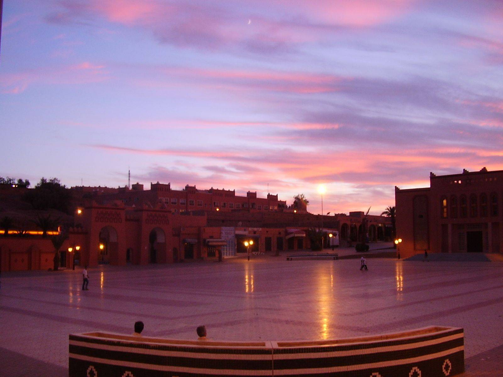 Marrakech, Ouarzazate , Skoura, Valle de las rosas, gargantas y valle del Dades