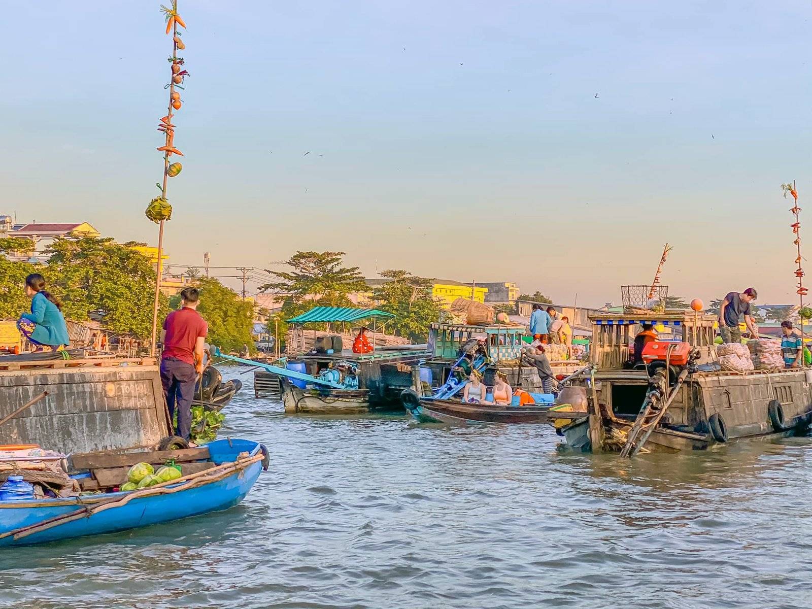 Il mercato galleggiante di Cai Rang 
