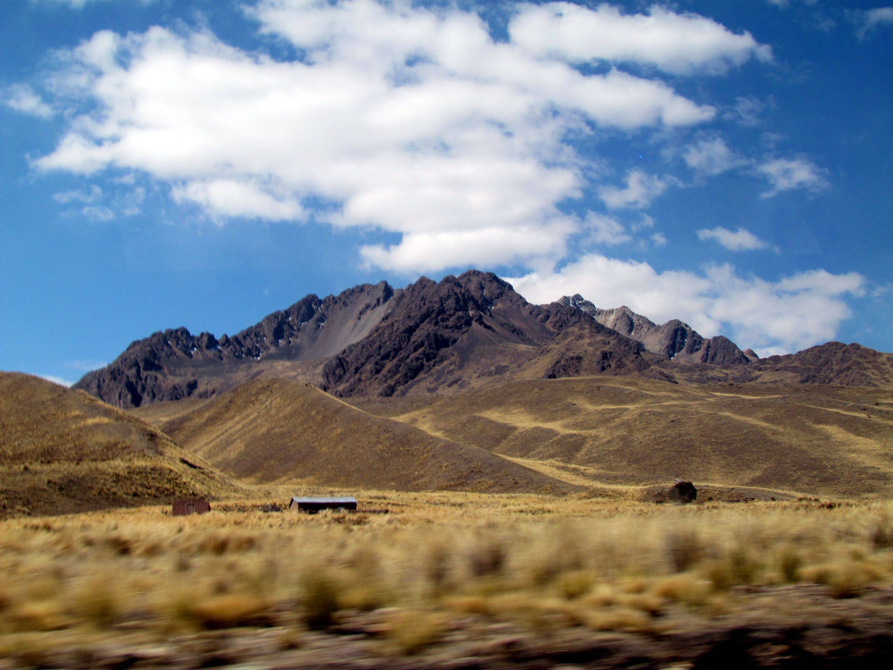 Traversée de l'Altiplano à bord du train des Andes