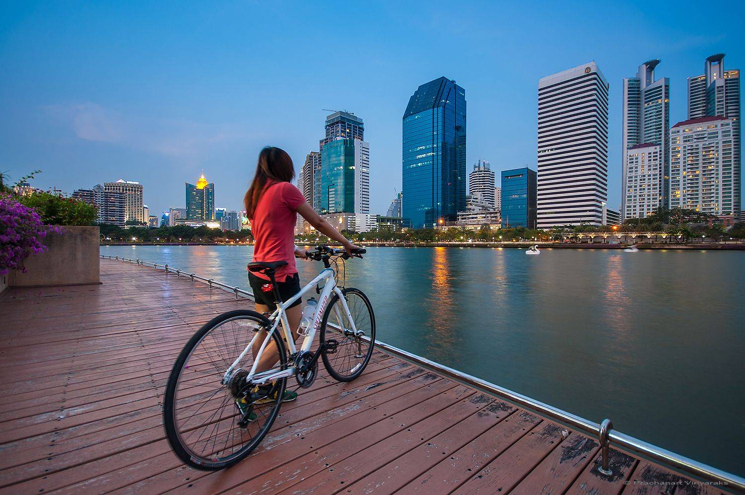 Balade à vélo dans Bangkok et départ à Kanchanaburi