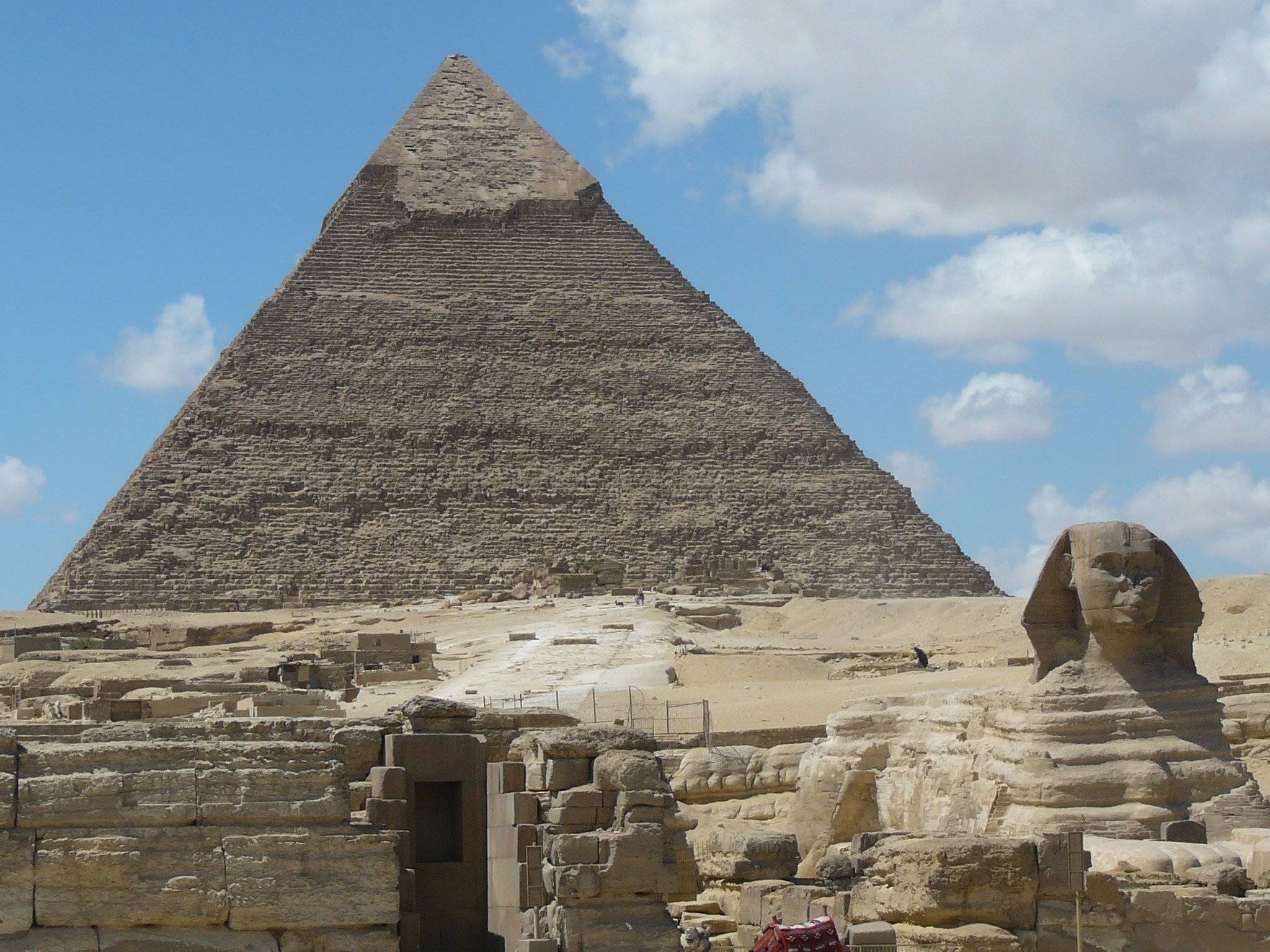 Das Ägyptische Museum, die Pyramiden von Gizeh und Chan Chalili 