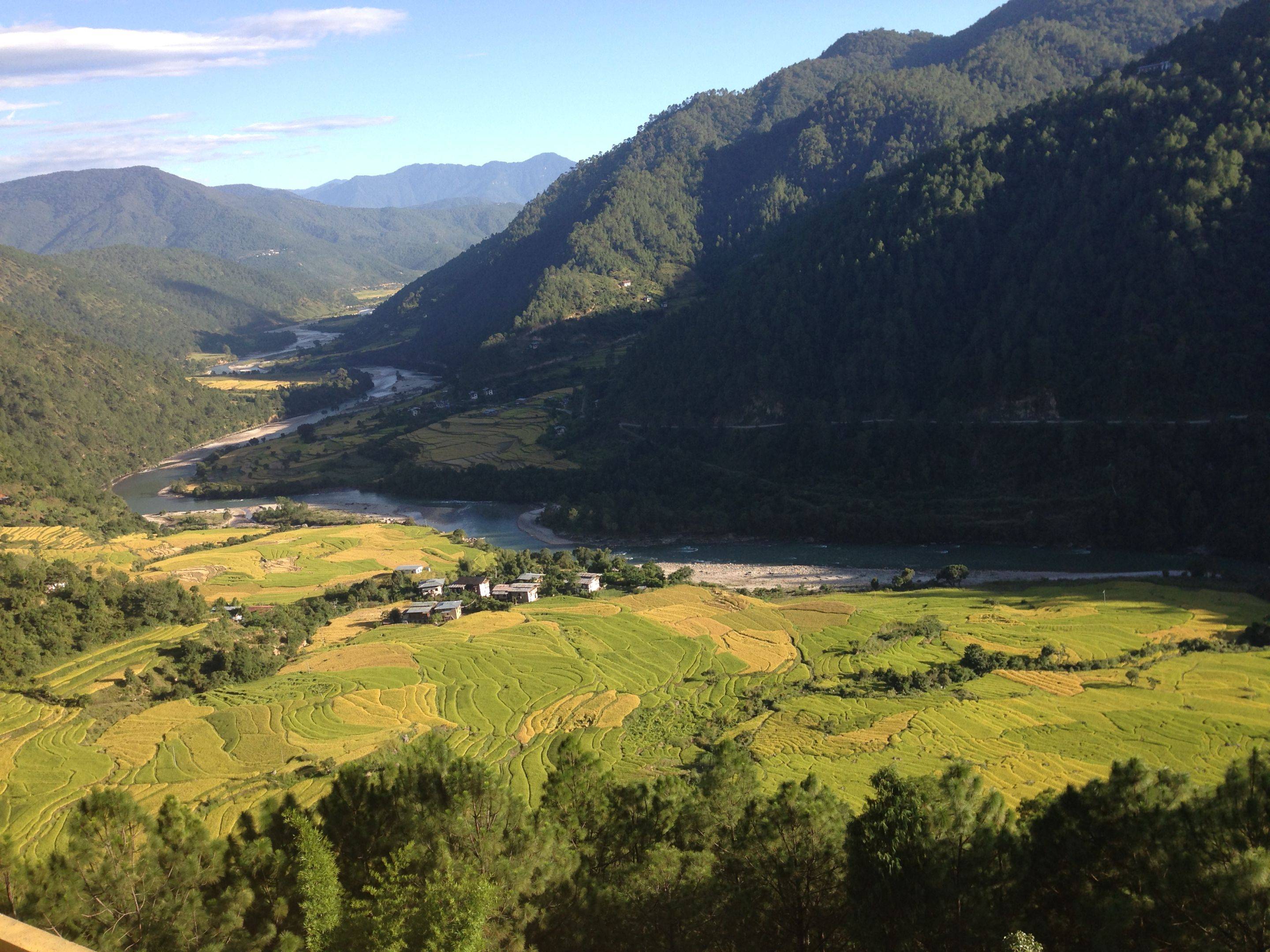 Le col de Dochula et la vallée du Punakha