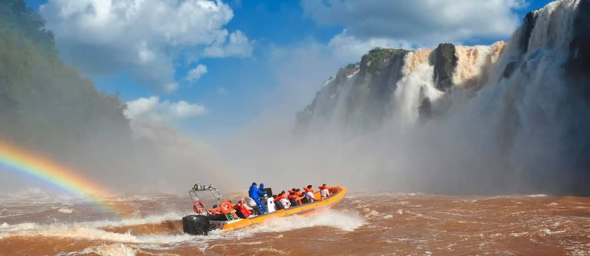 Dans le coeur des chutes d'Iguaçu: du côté argentin