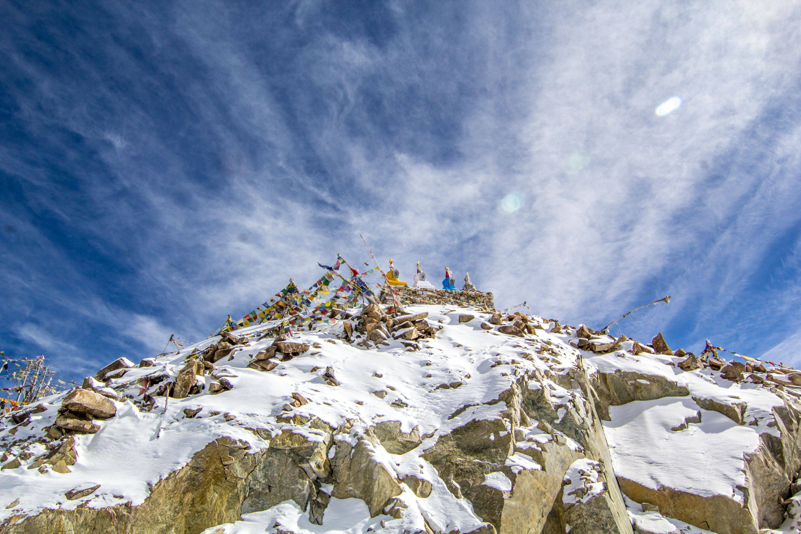 Passaggio per il Khardung La Pass (5580 metri) Nubra Valley