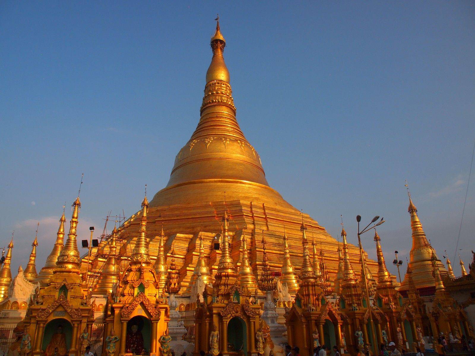 Mingalarpar : benvenuti in Myanmar!