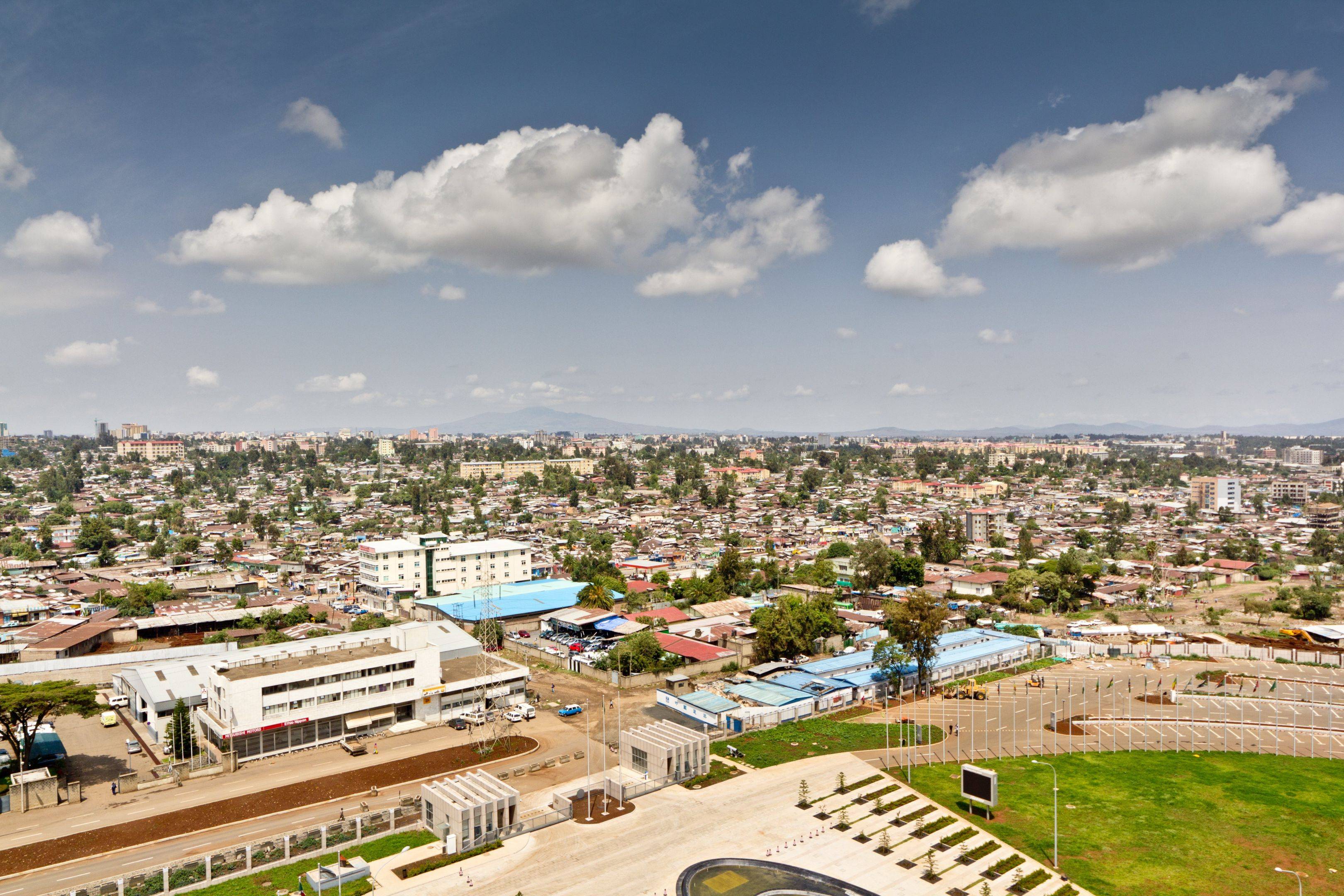 Vol domestique pour Addis Abeba puis départ