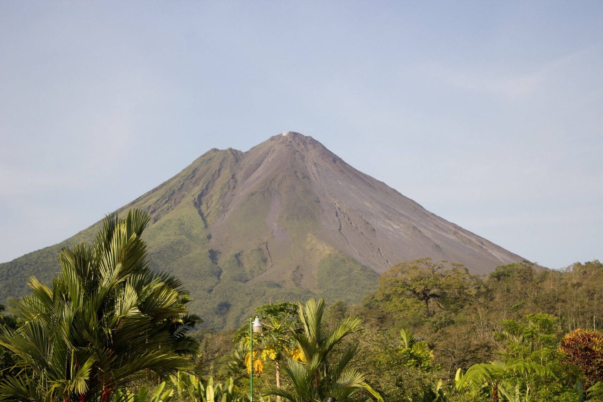 Richting de Arenal vulkaan