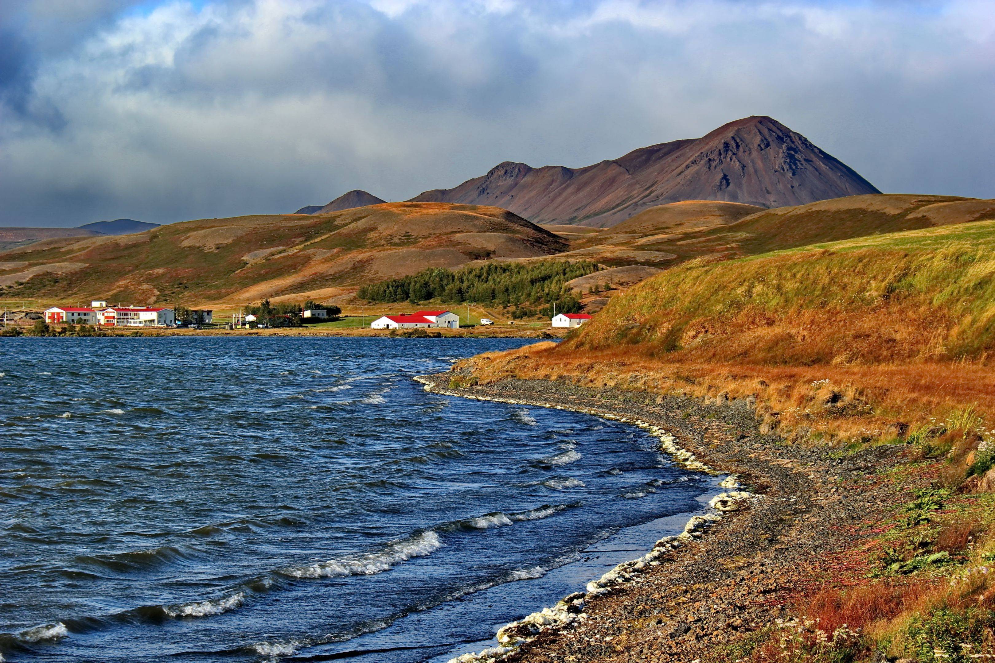 Descubriendo el lago Mývatn