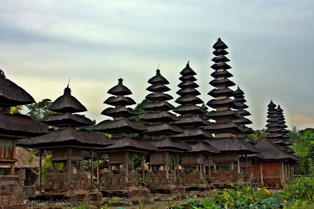 Gemas de Bali: Taman Ayun y Tanah Lot