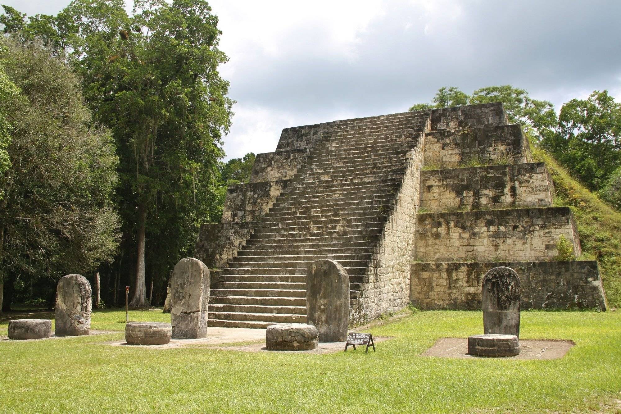 Visita guiada del sitio maya de Tikal