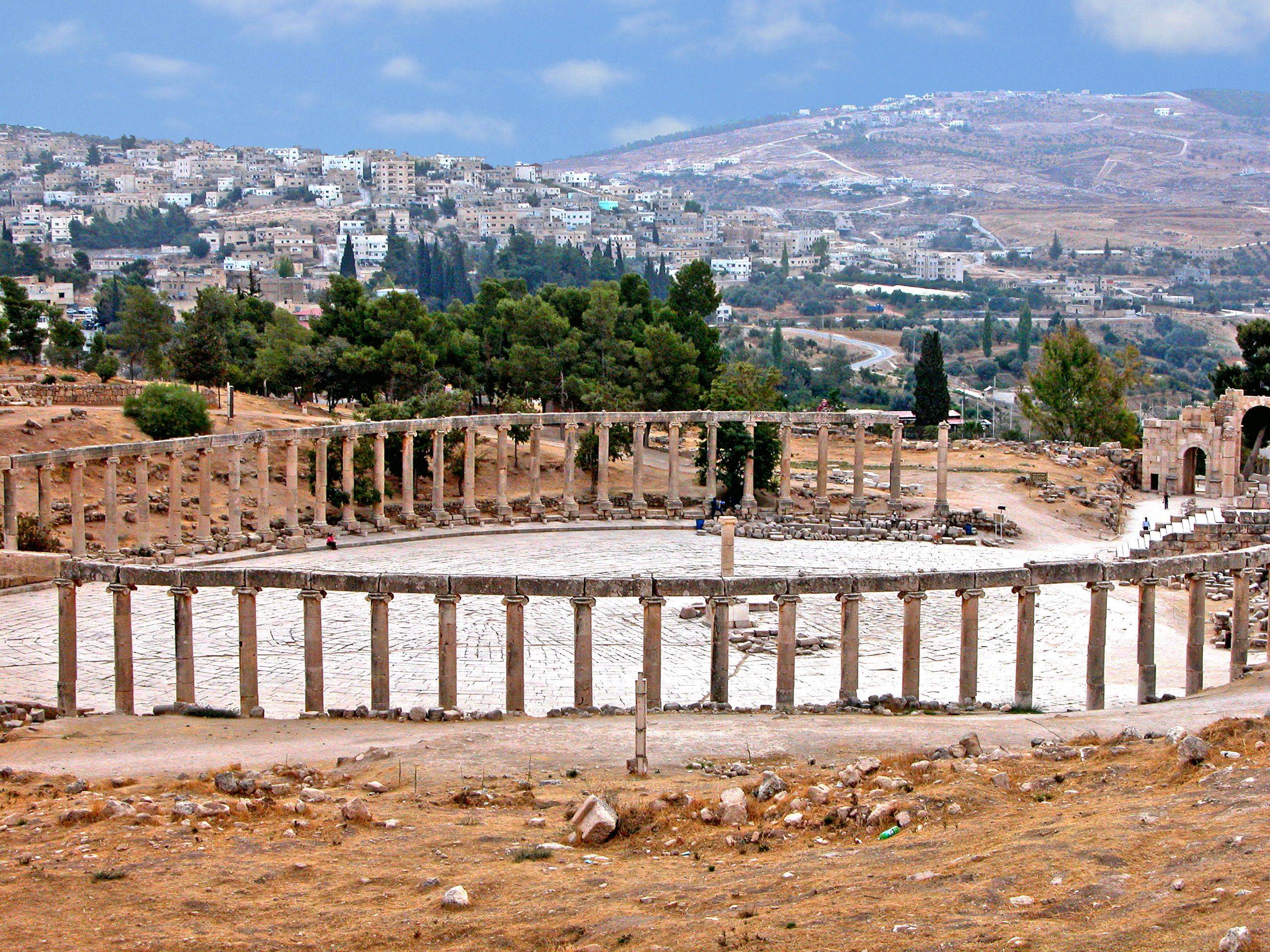 La città antica di Jerash e la riserva naturale di Ajloun