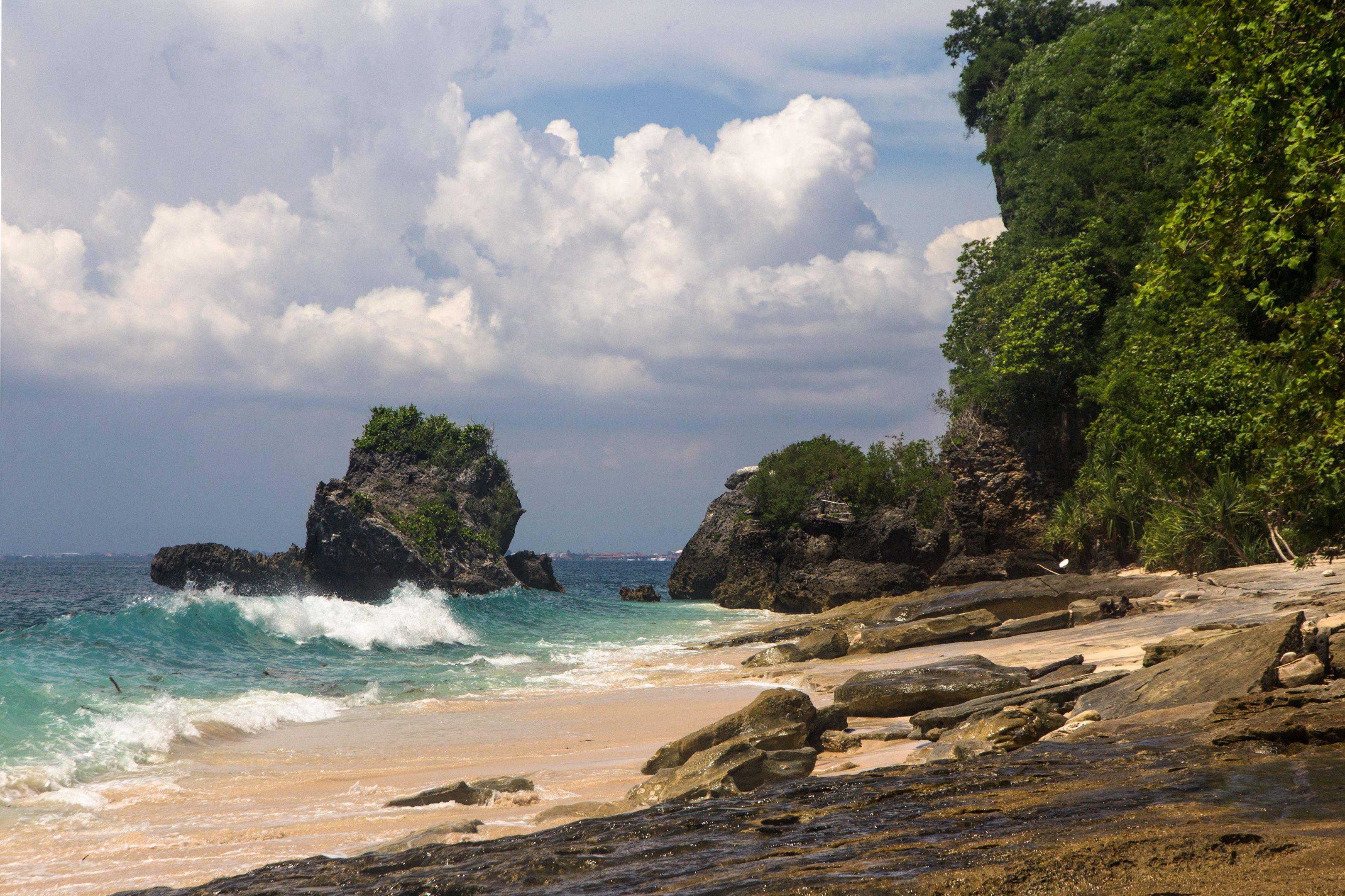 Descubre las playas de Bukit