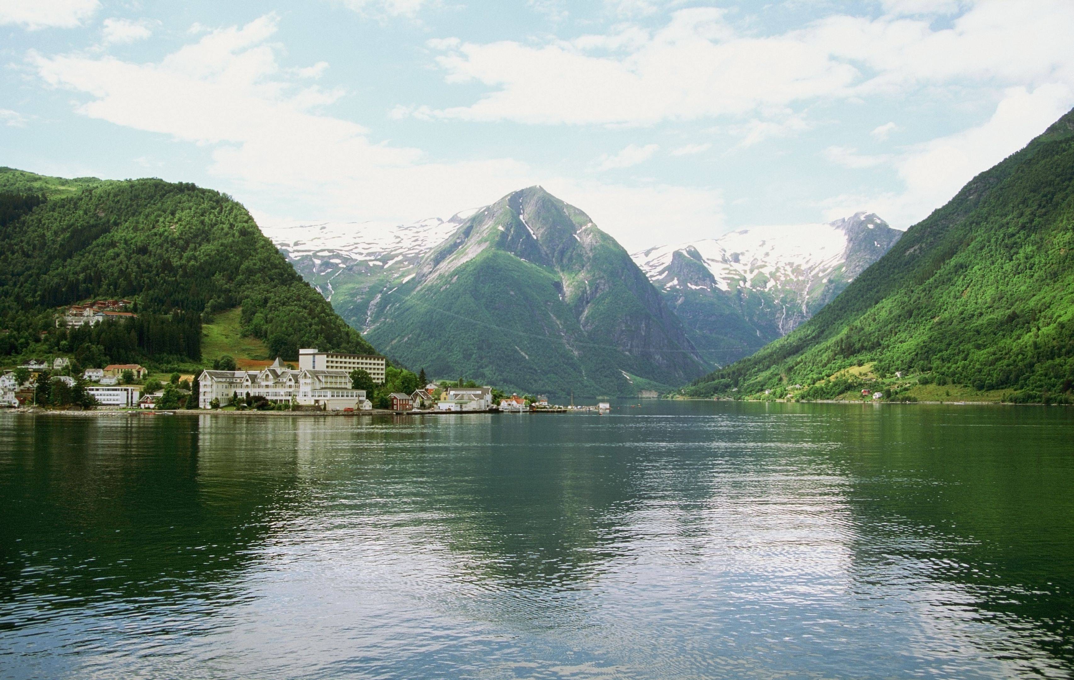 Détente sur les rives du Fjord