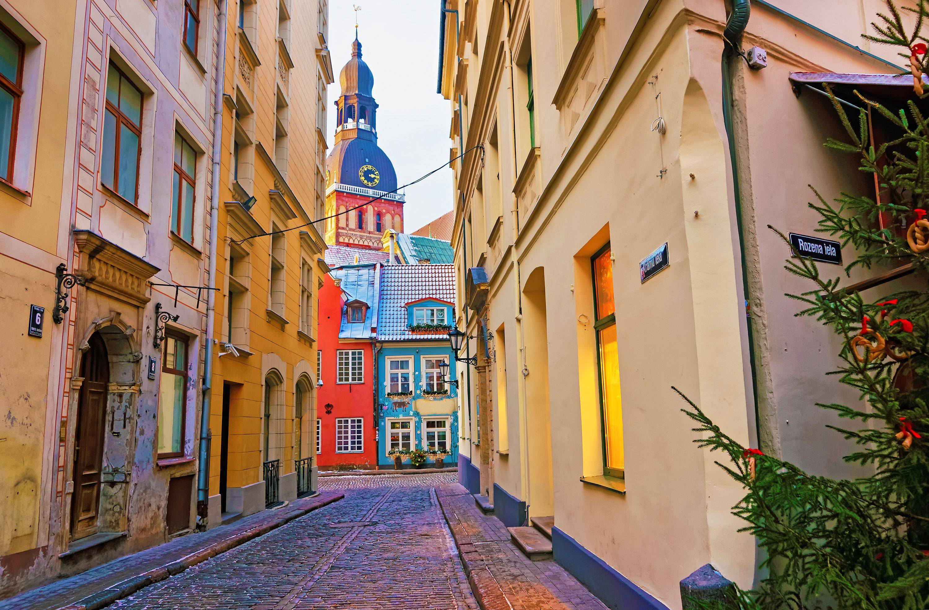 El barrio Art Nouveau y el casco antiguo de Riga