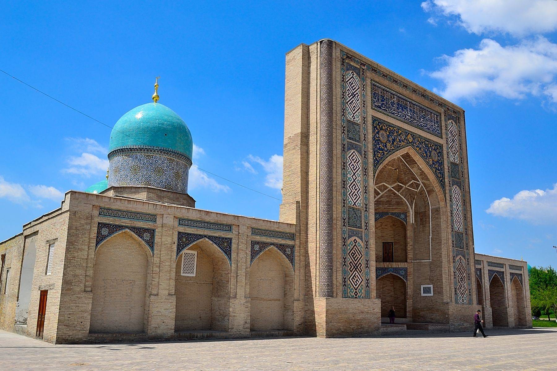 Arrivée à Tashkent et découverte de la capitale du pays