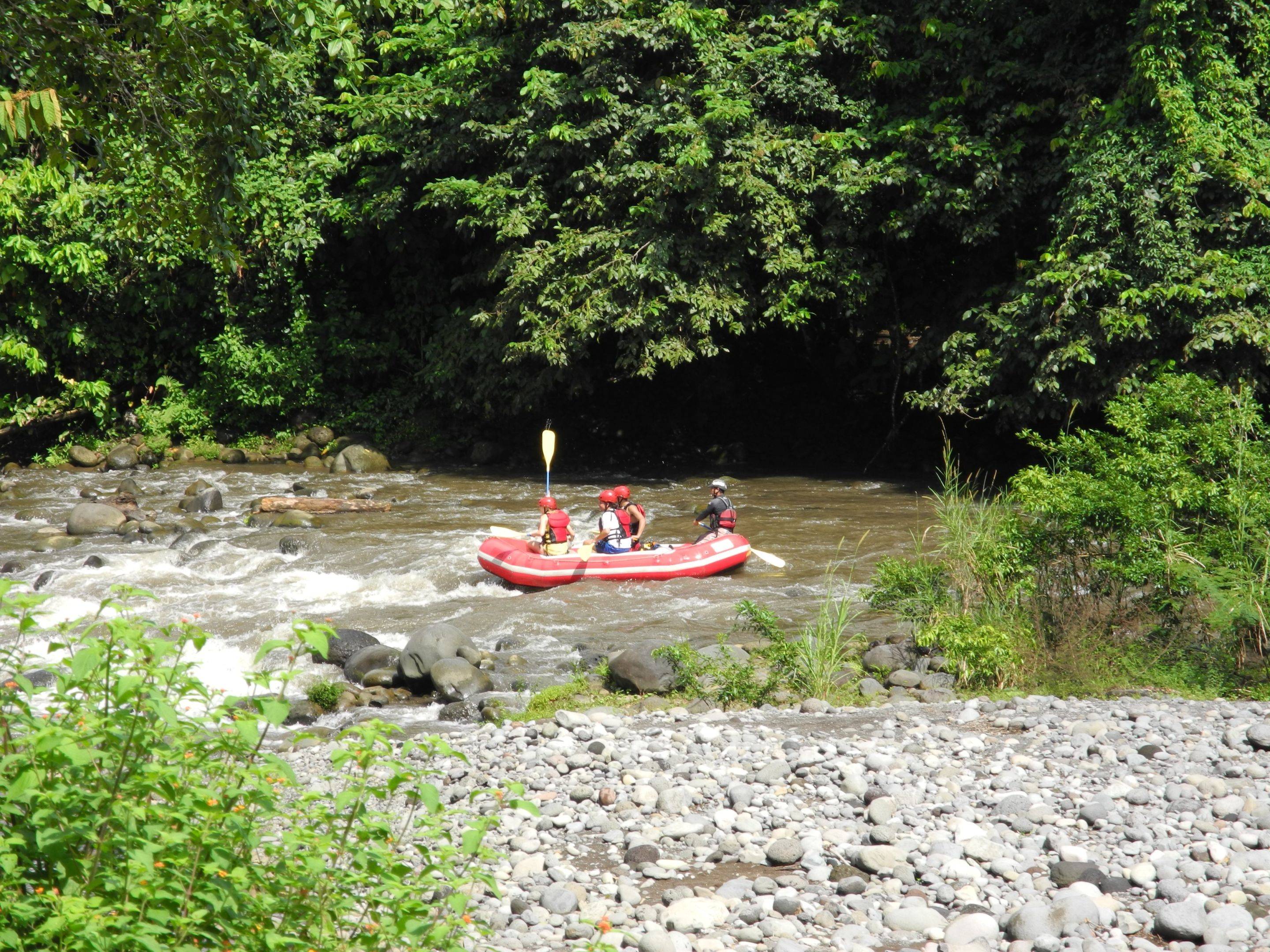 Rafting en el Río Pacuare