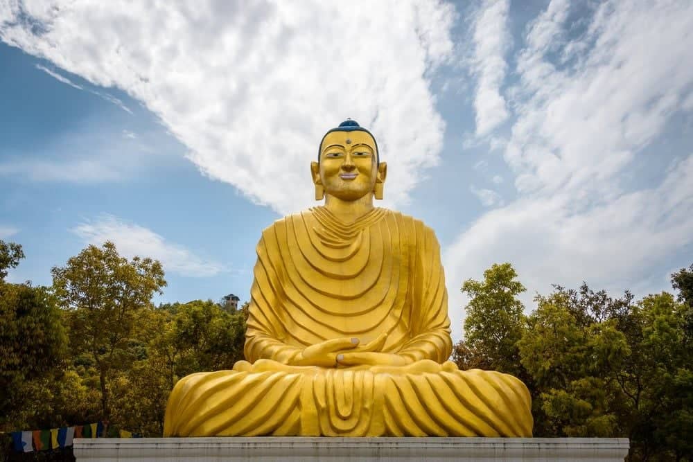 Trekking a Namo Buddha