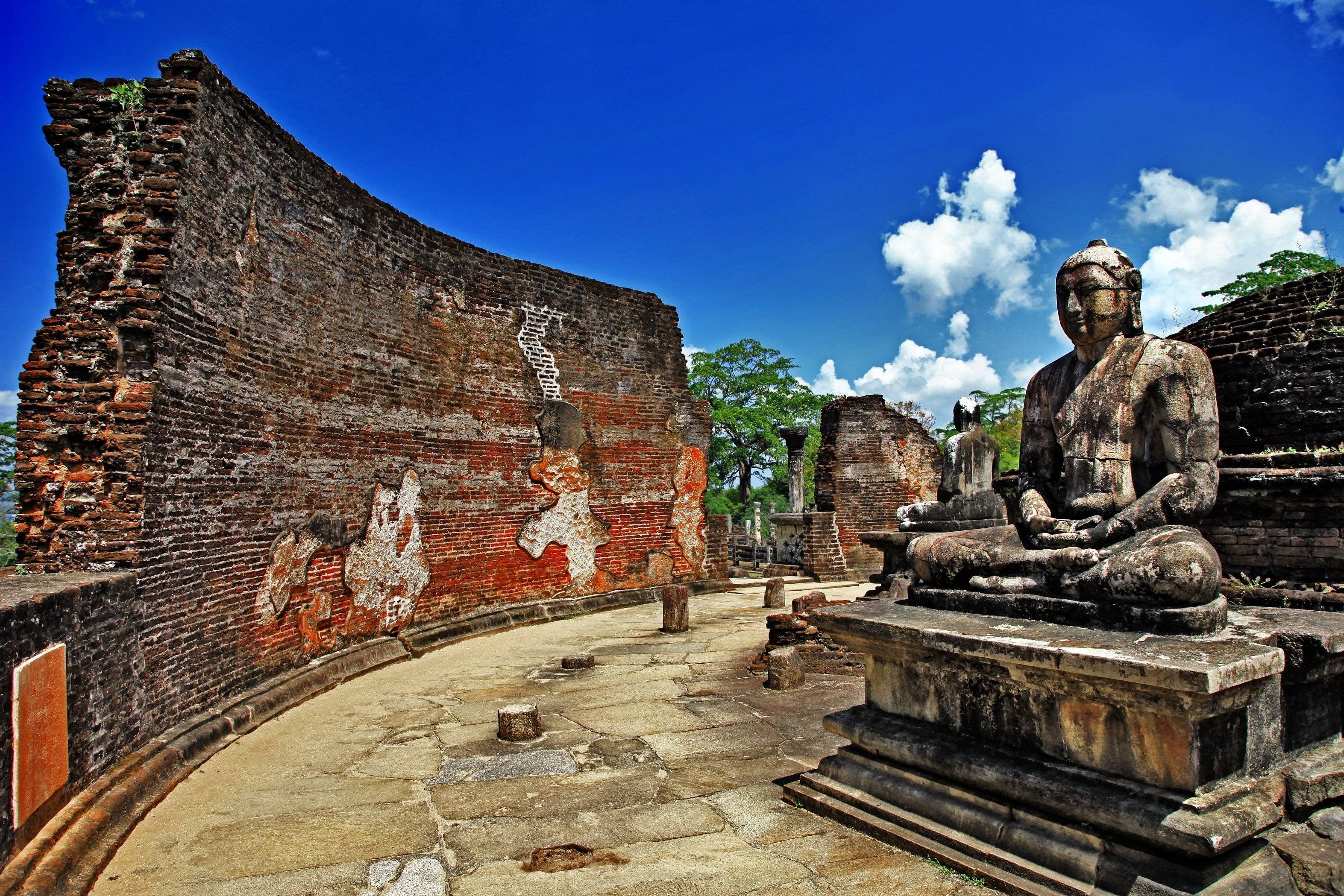 Polonnaruwa in Bicicletta