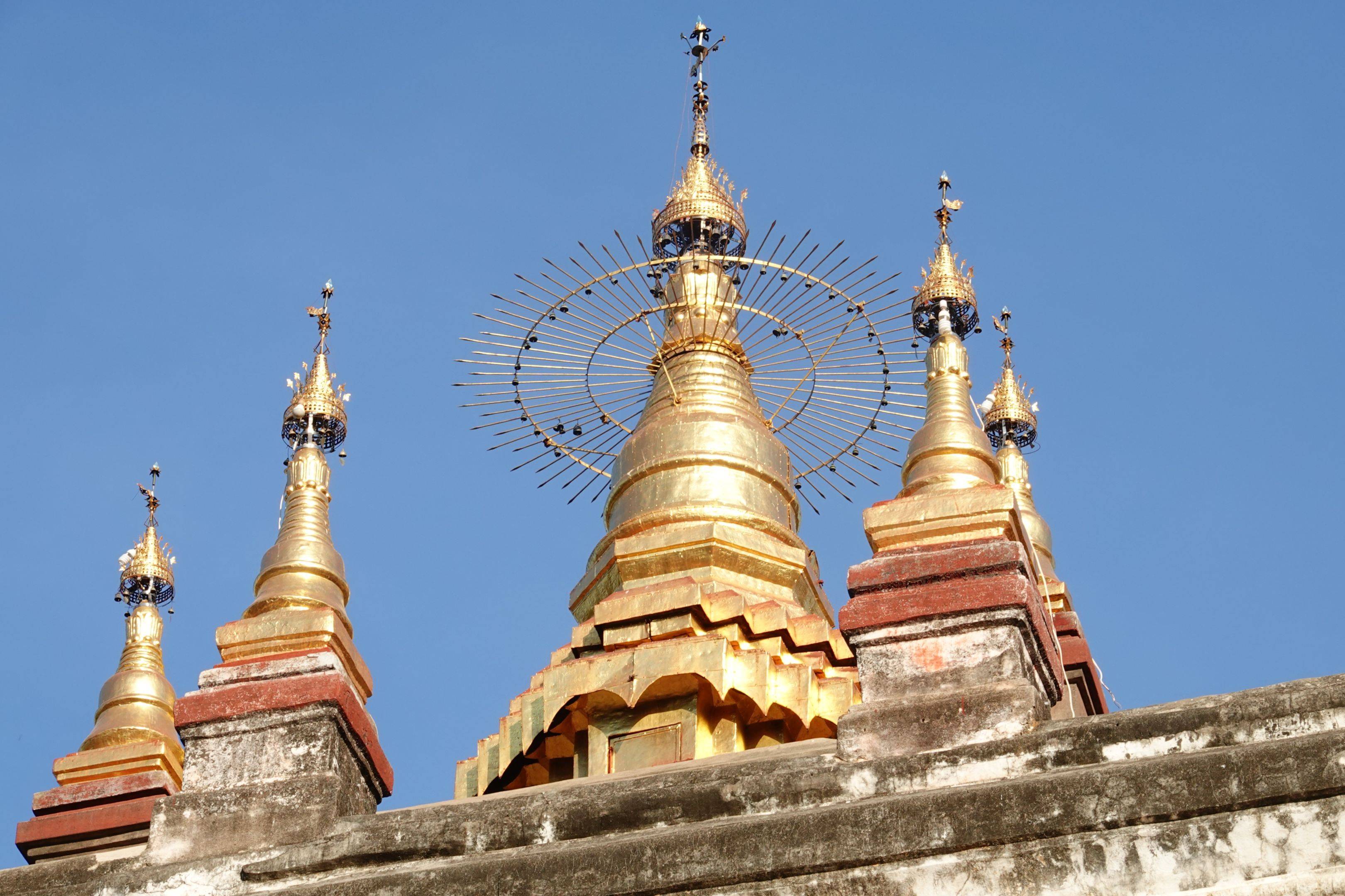 ​Volo per Bagan e scoperta della città delle mille pagode