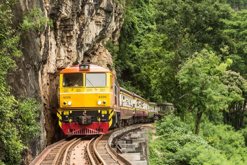 Een rit over de Birma spoorlijn
