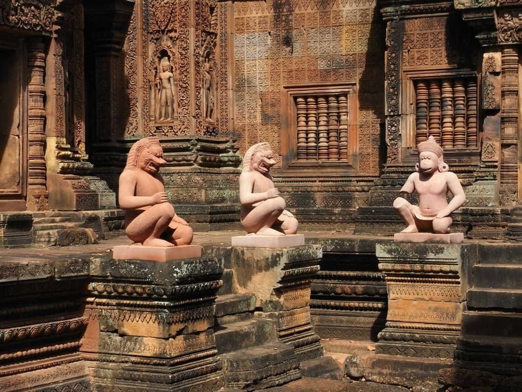 Preah Khan & Banteay Srei & Museo dell mine 