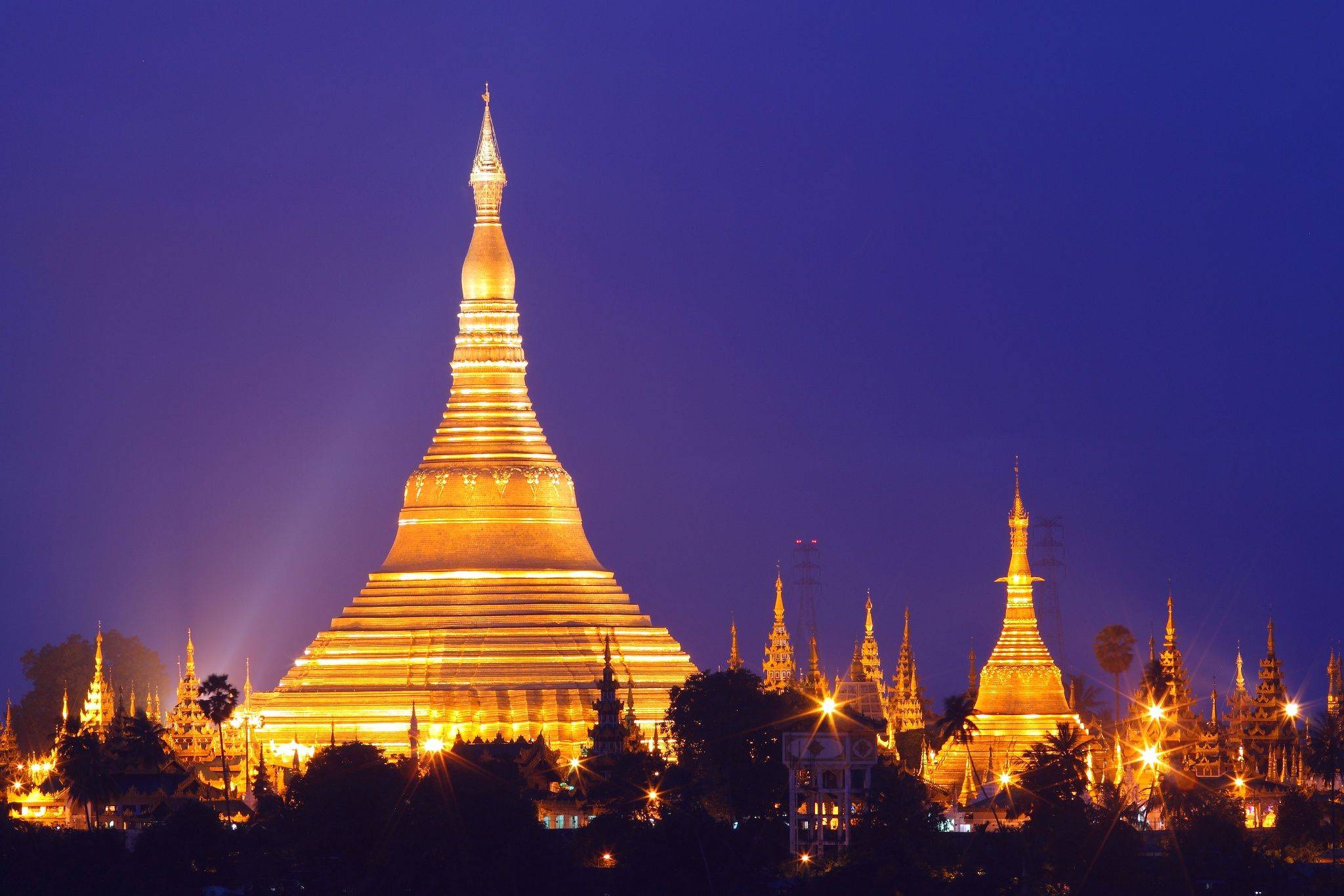 Arrivée et découverte des charmes de Yangon