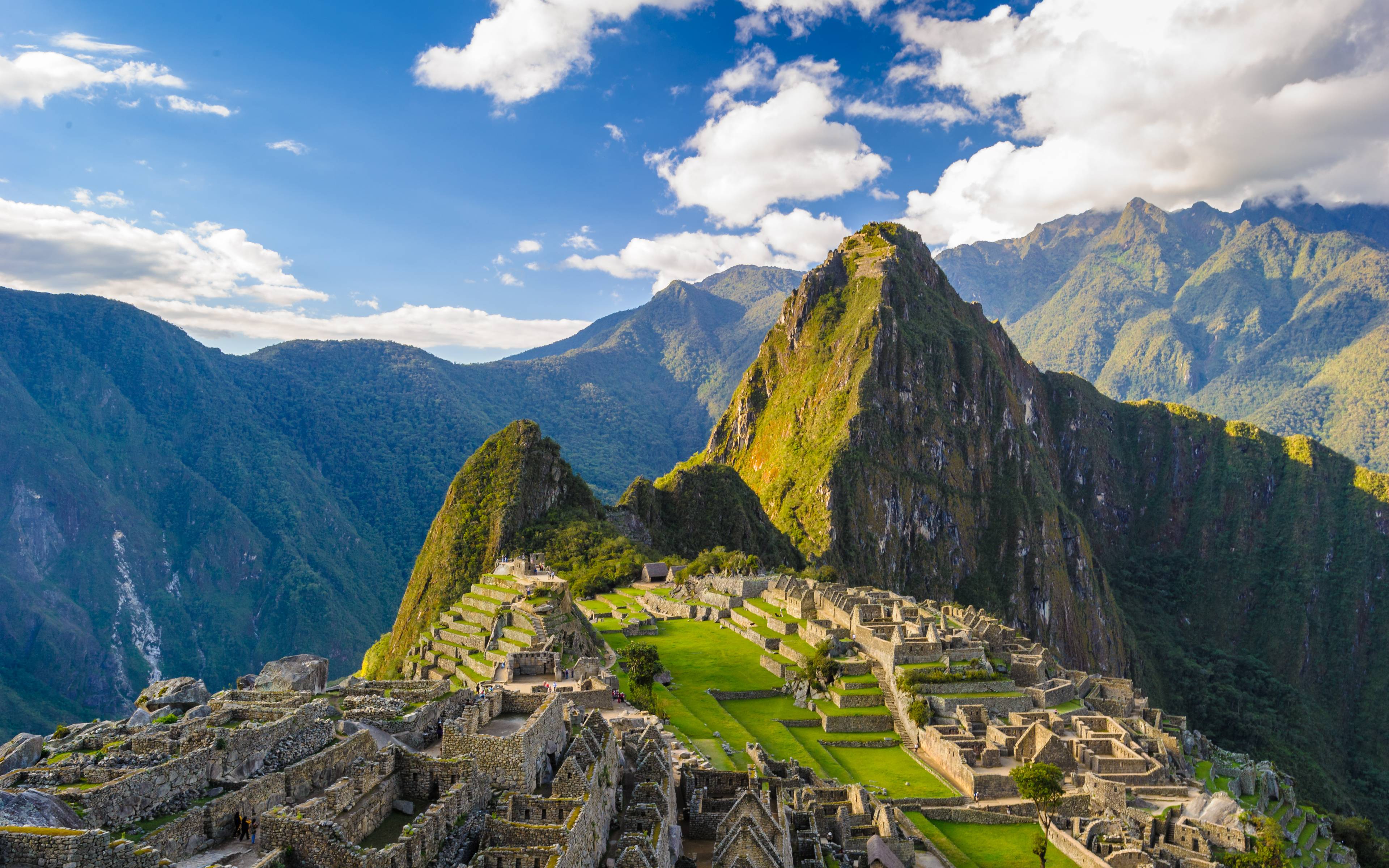 Montée en navette pour rejoindre la citadelle de Machu Picchu