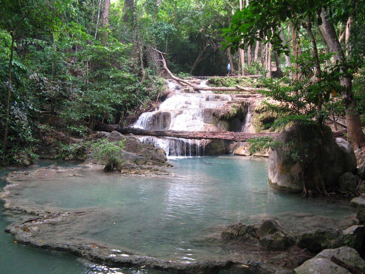 Cascata Erwan, un angolo di paradiso in Thailandia