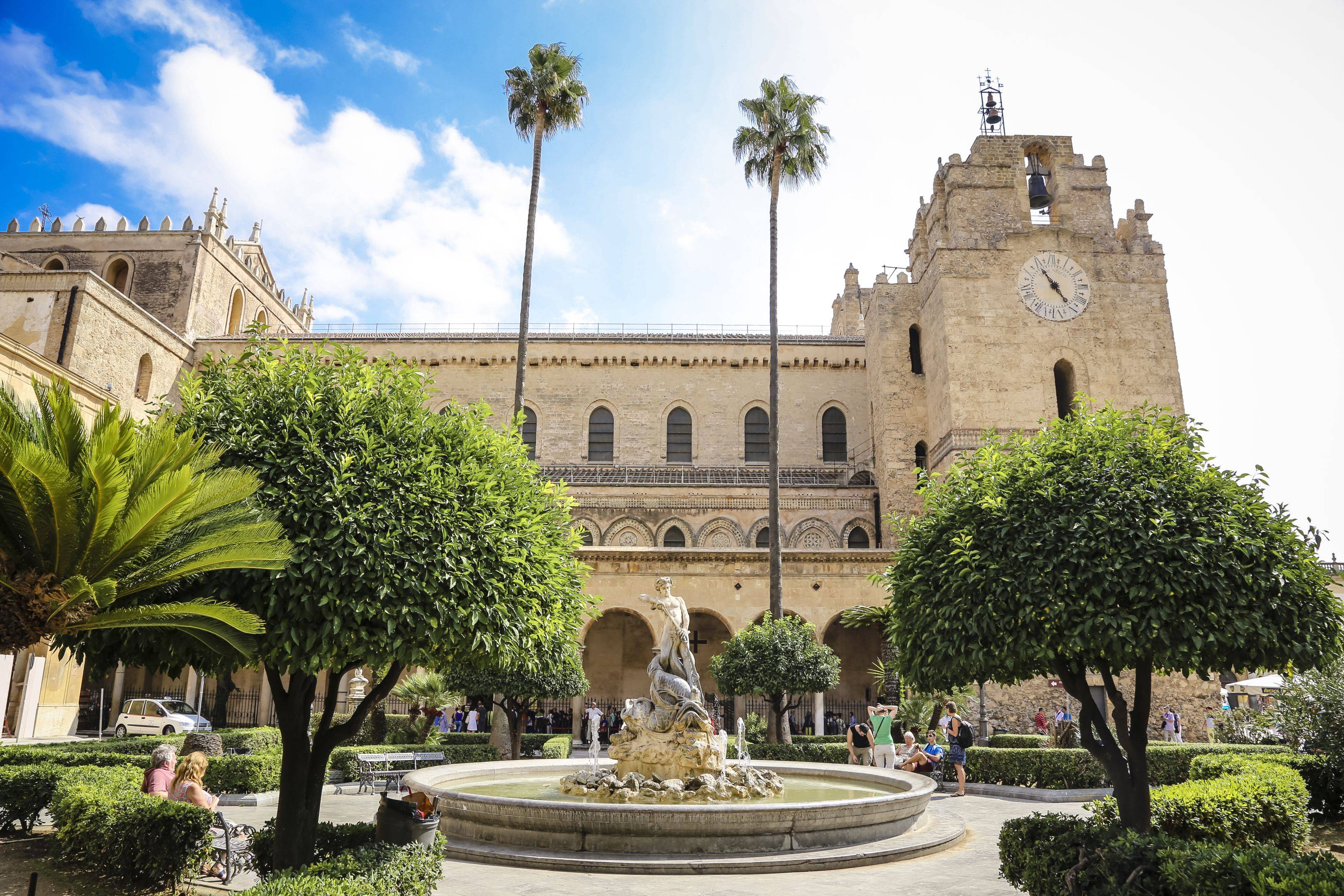 Fahrt nach Palermo mit Zwischenetappen in Segesta und Monreale