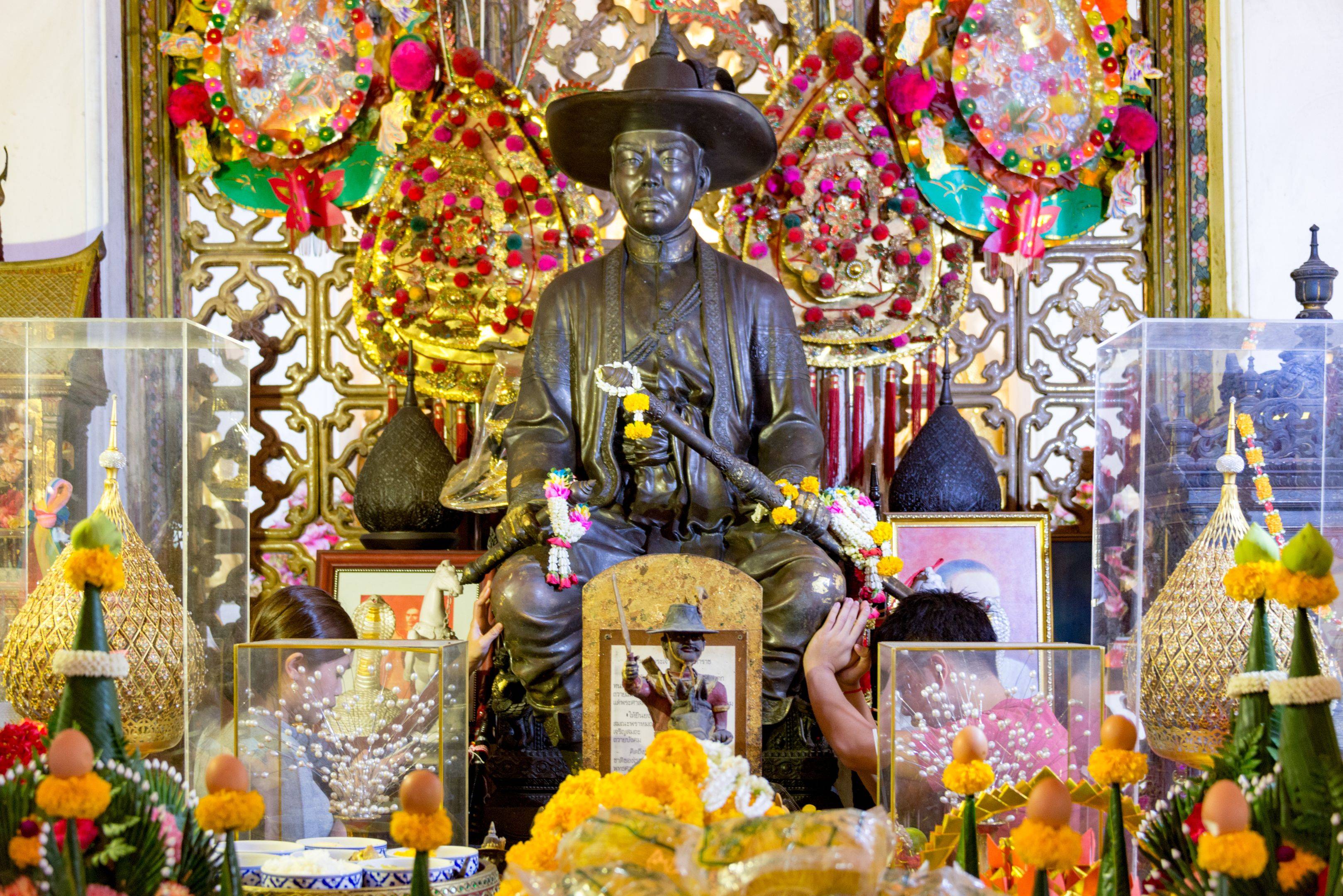 Visita alla meravigliosa Bangkok e i suoi templi