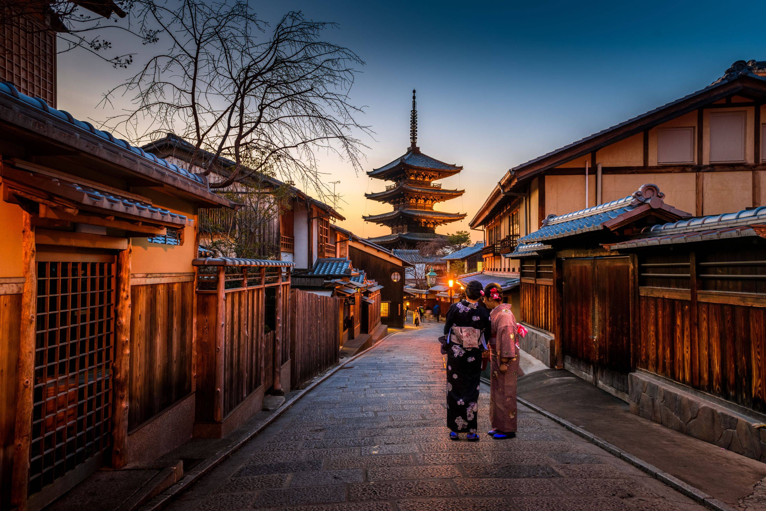 Viaggio verso il cuore delle antiche tradizioni: Kyoto e la magia della cerimonia del tè