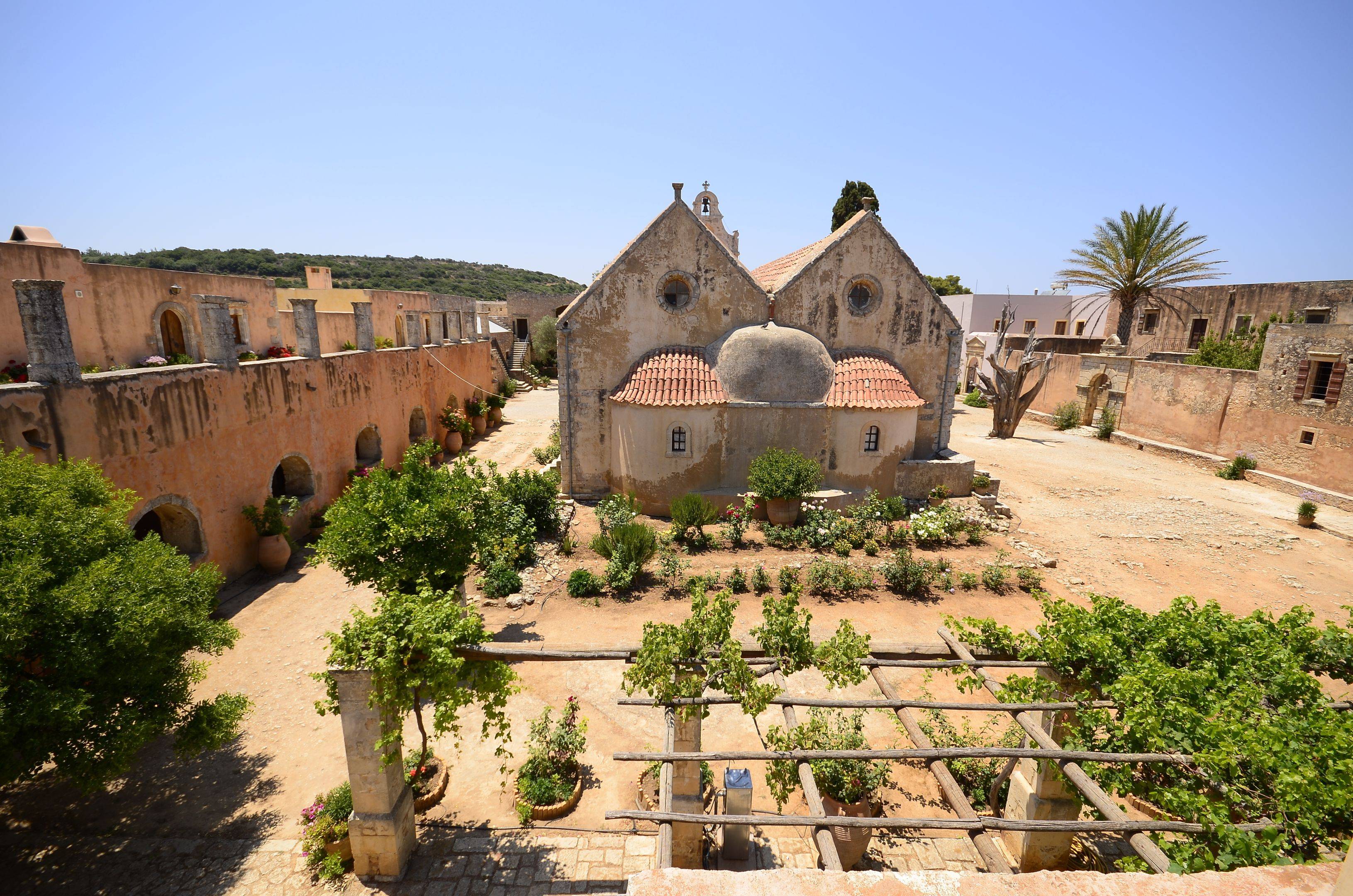 Monastero di Arkadi, Maroulas e il museo di Eleftherna
