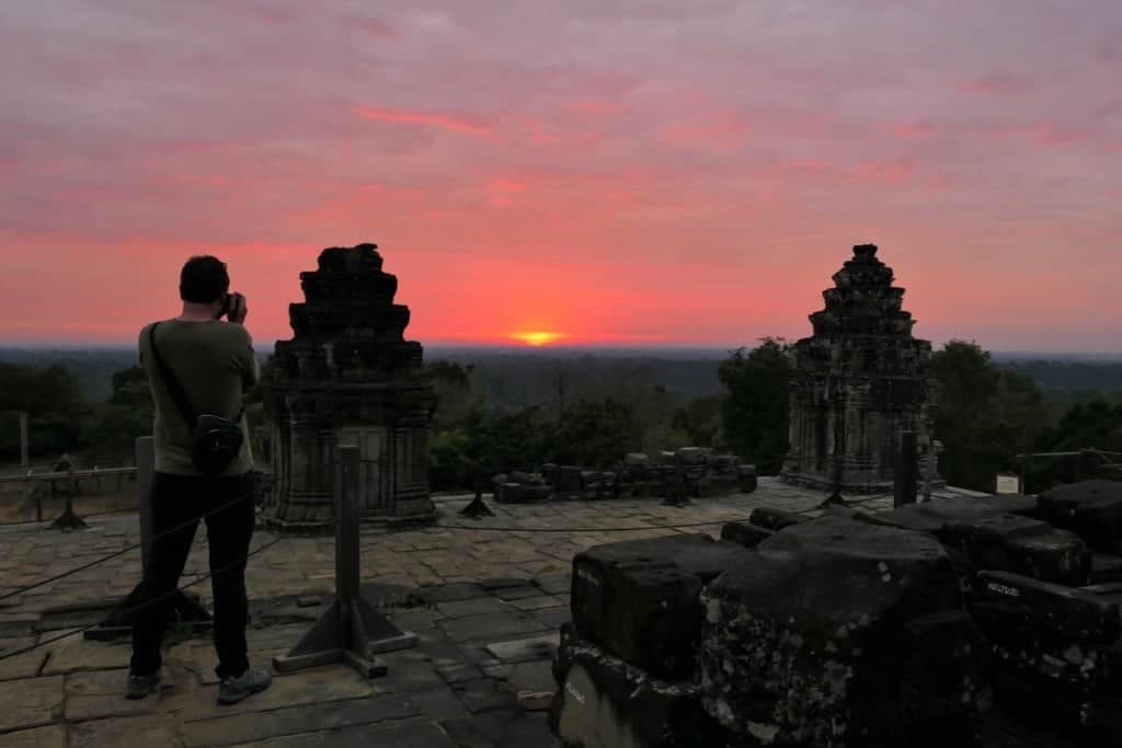 Temples et villages d’Angkor, la naissance d’un mythe